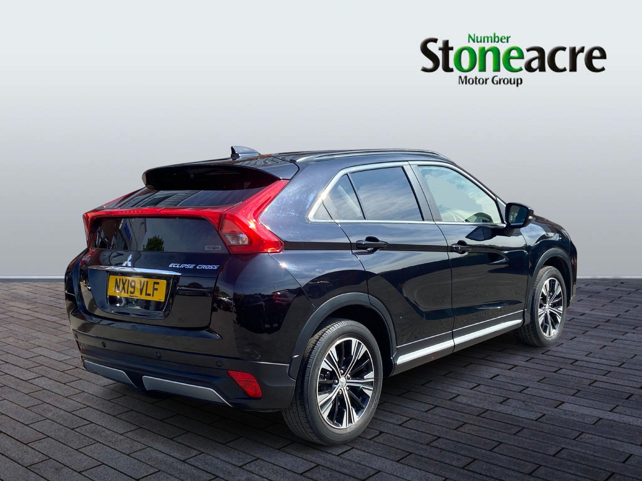 Mitsubishi Eclipse Cross Image 2