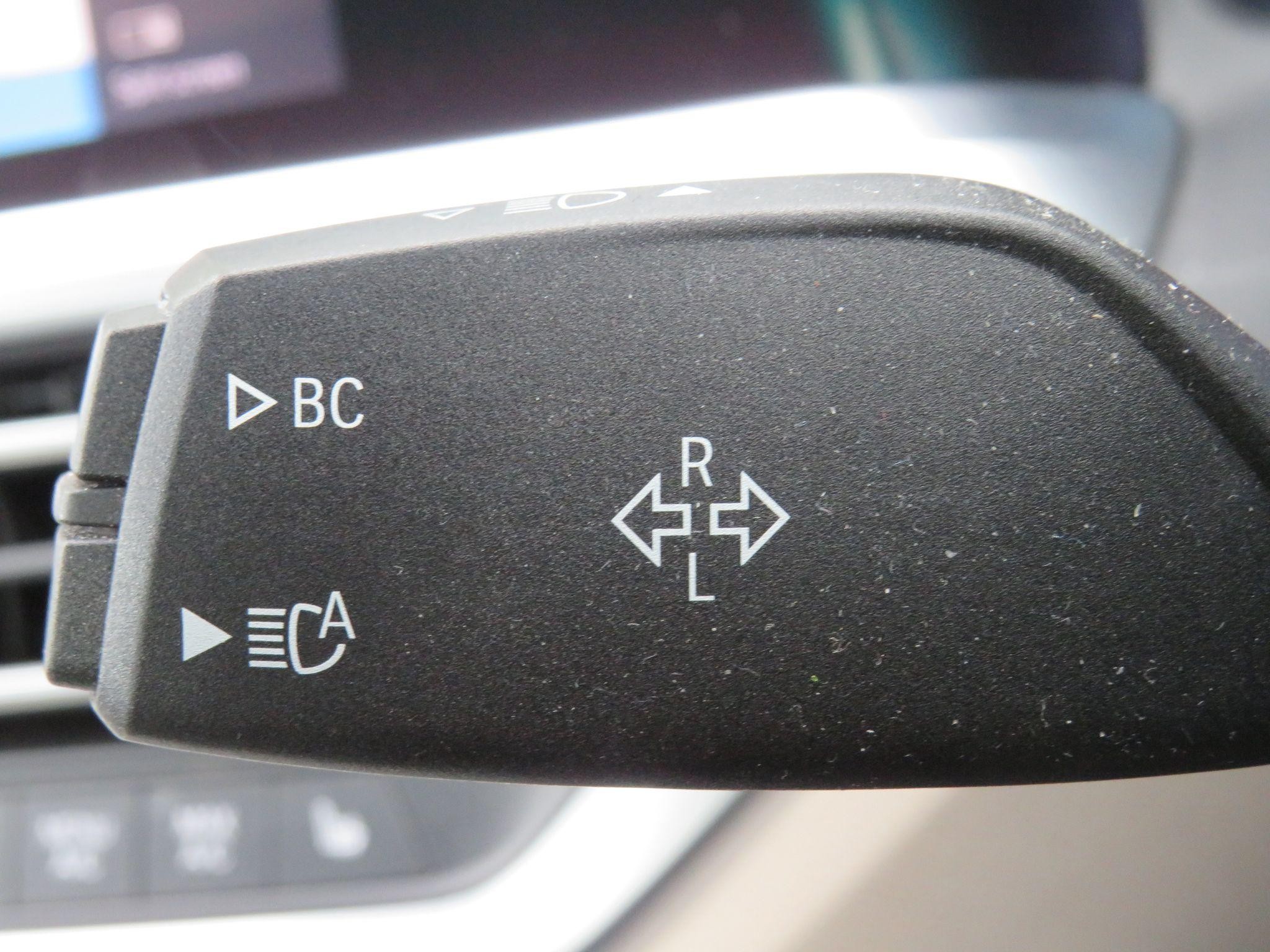 BMW 3 Series Image 29