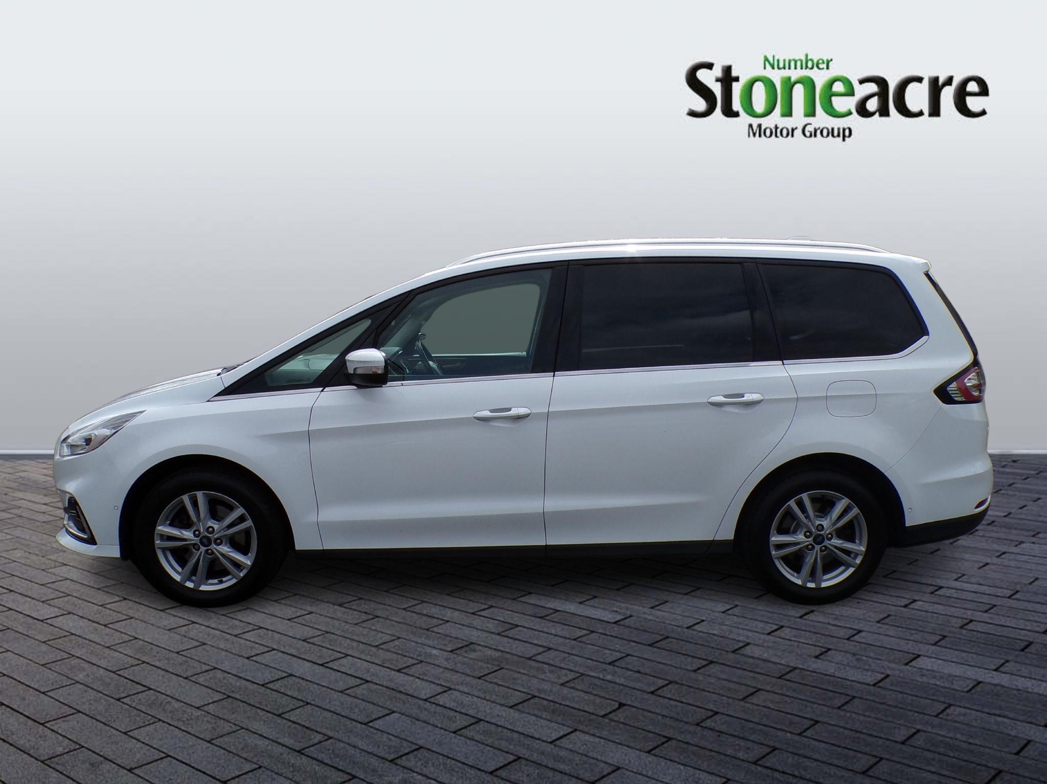 Ford Galaxy Image 7