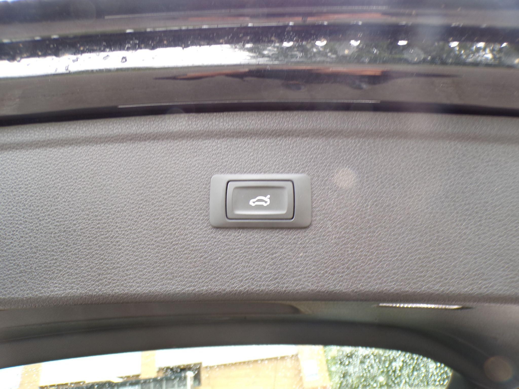 Audi Q5 Image 10