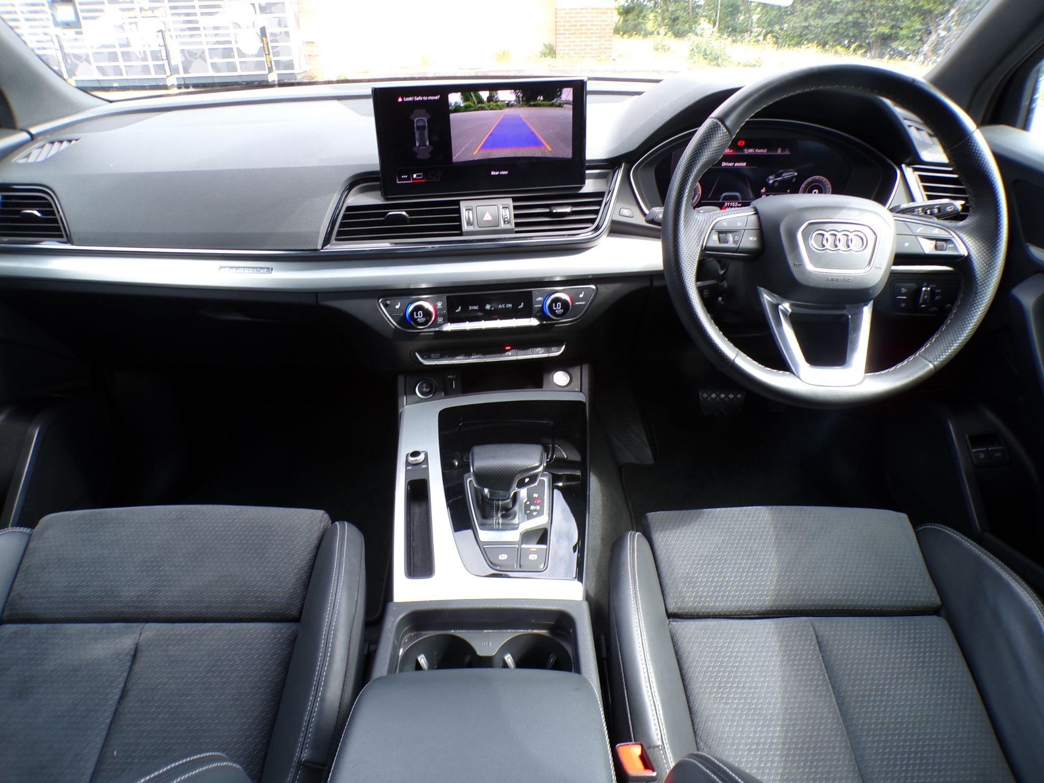 Audi Q5 Image 22