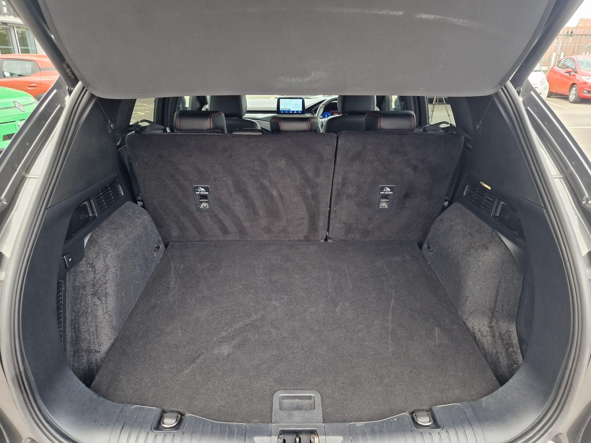 Ford Kuga Image 14