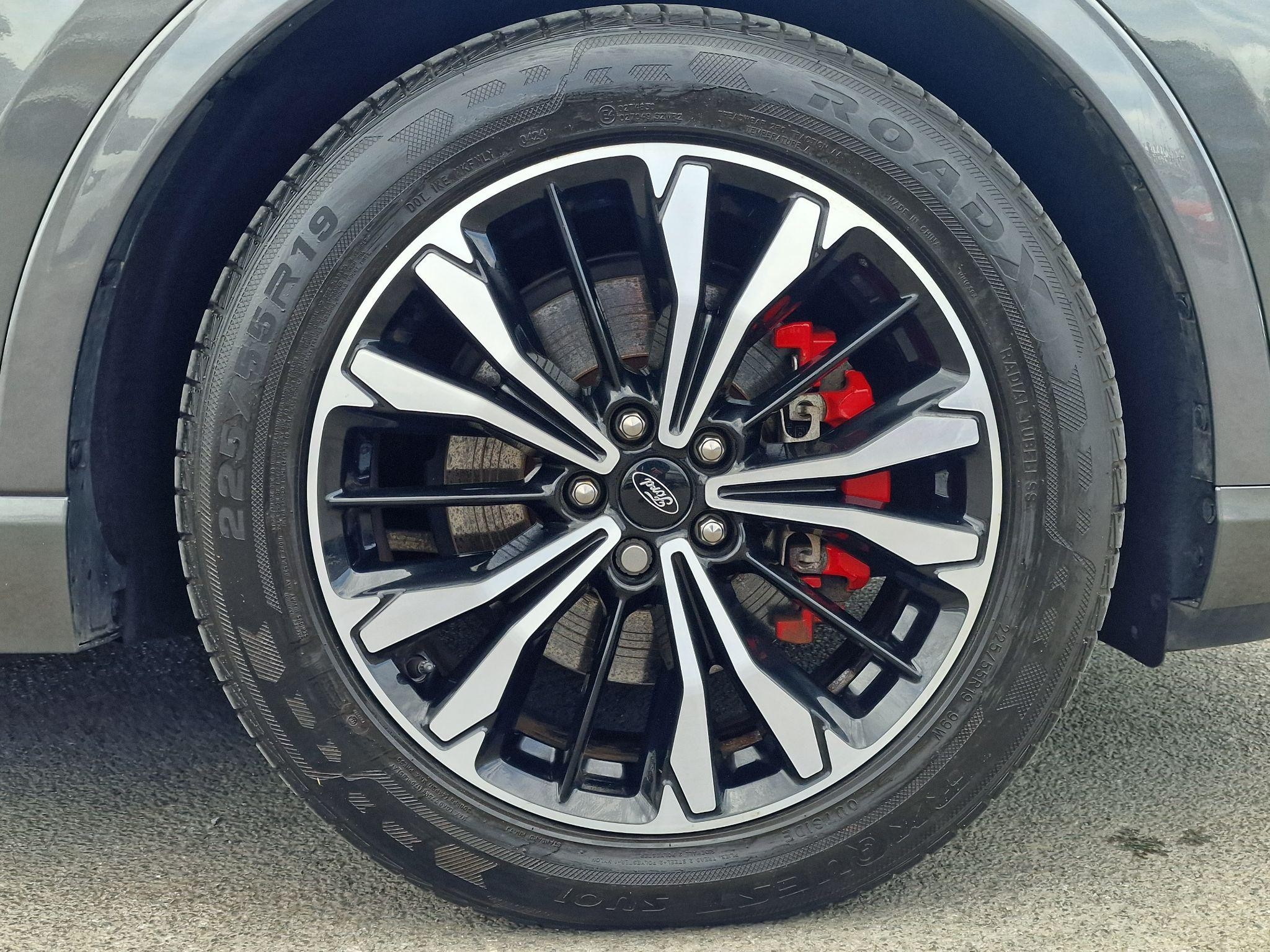 Ford Kuga Image 18