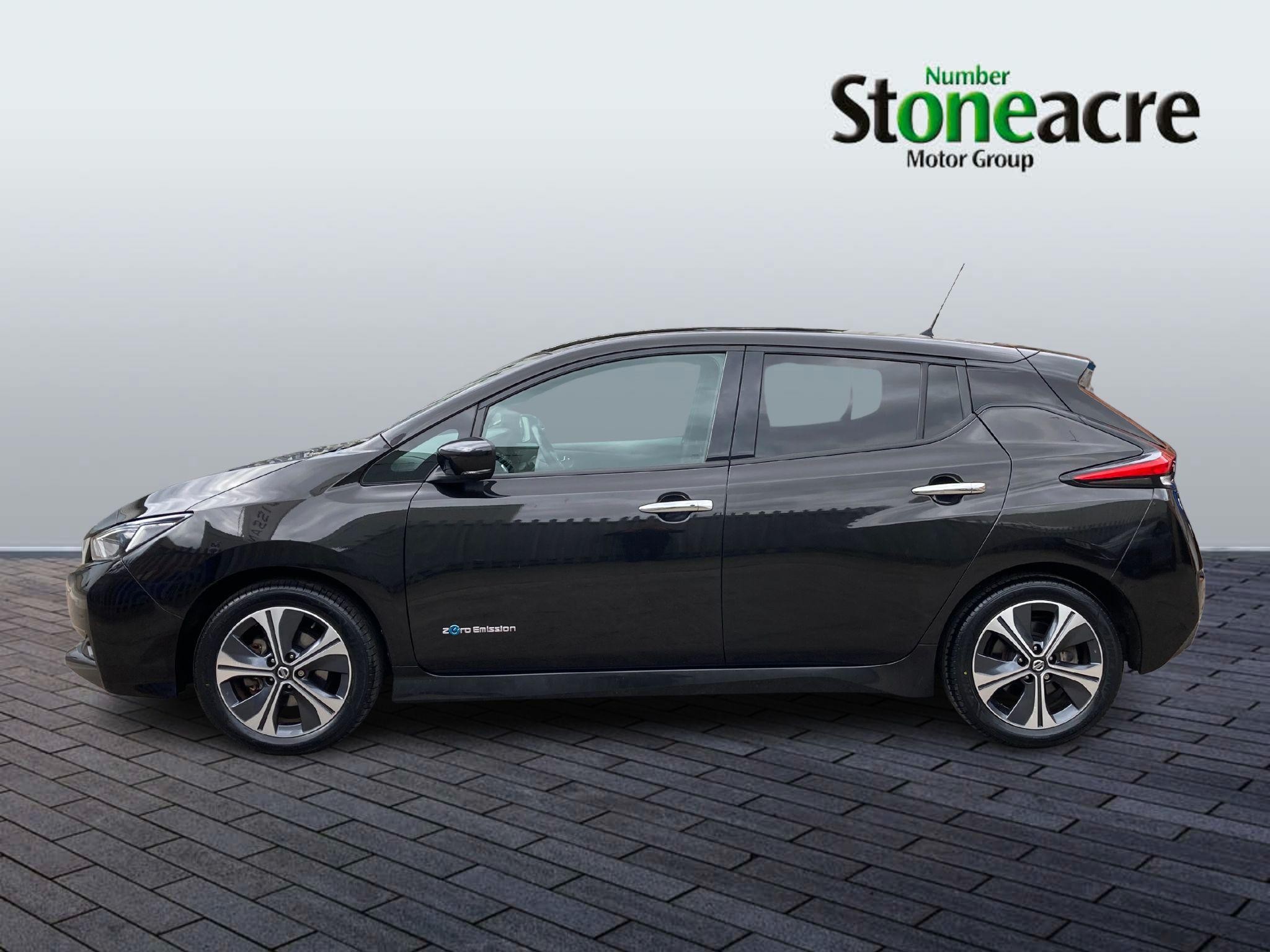 Nissan LEAF Image 5