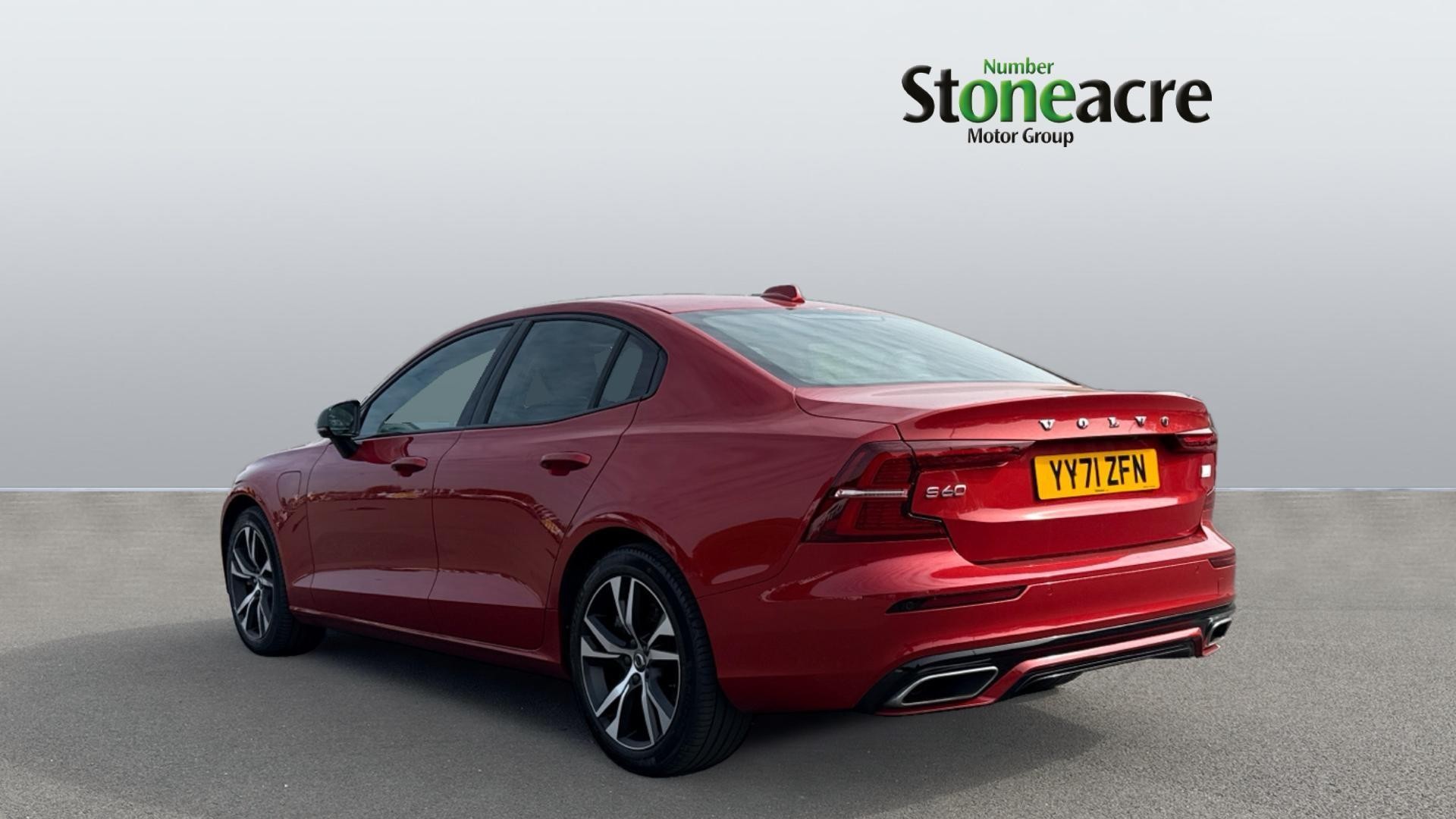 Volvo S60 Image 2