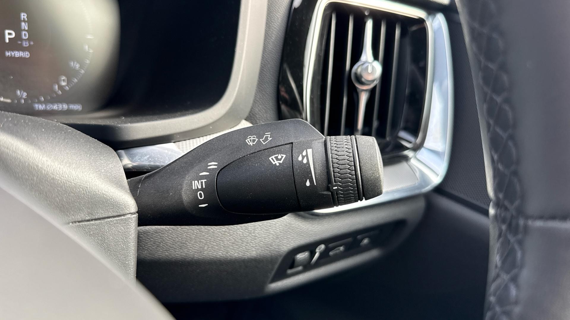 Volvo S60 Image 23