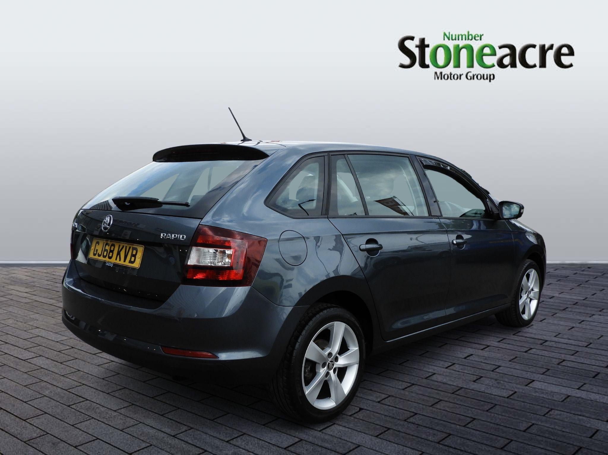 Skoda Rapid Spaceback Image 3