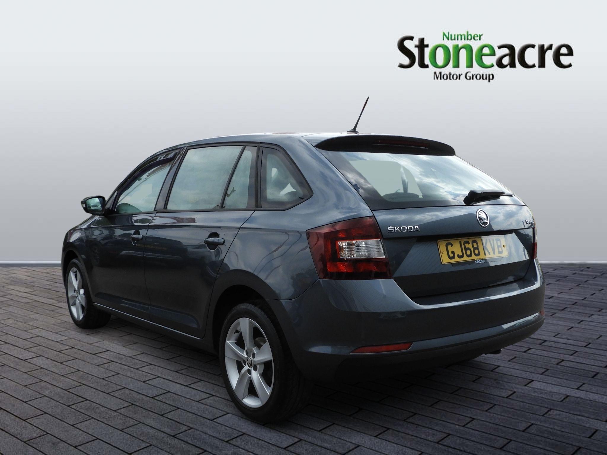 Skoda Rapid Spaceback Image 5