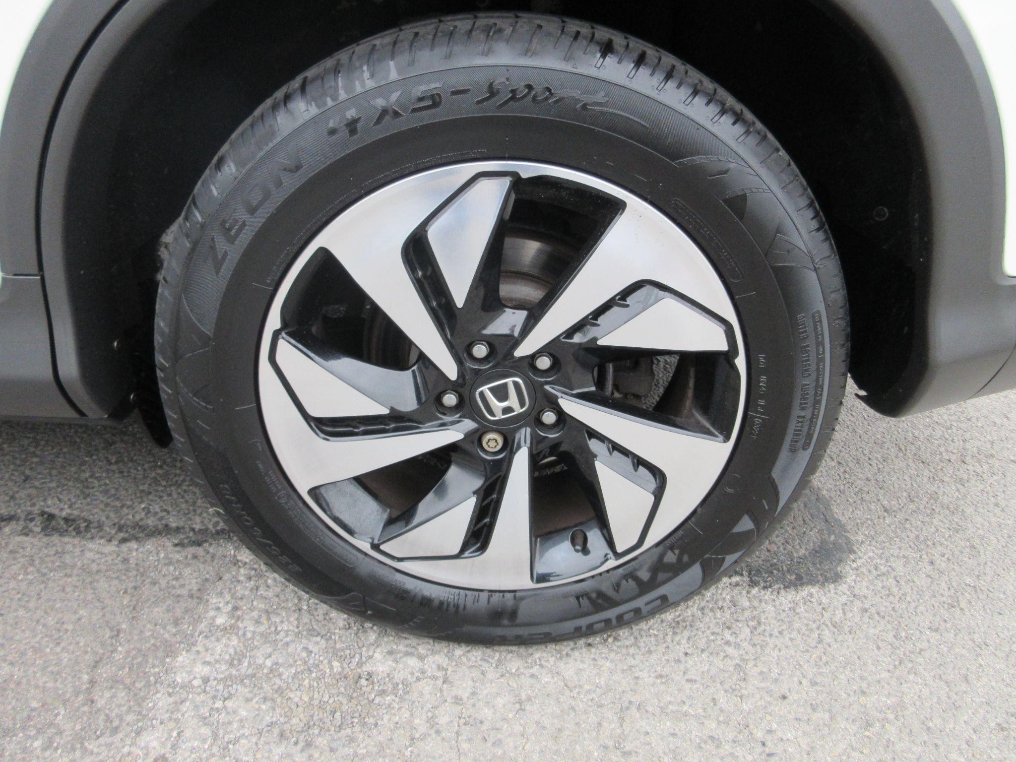 Honda CR-V Image 10