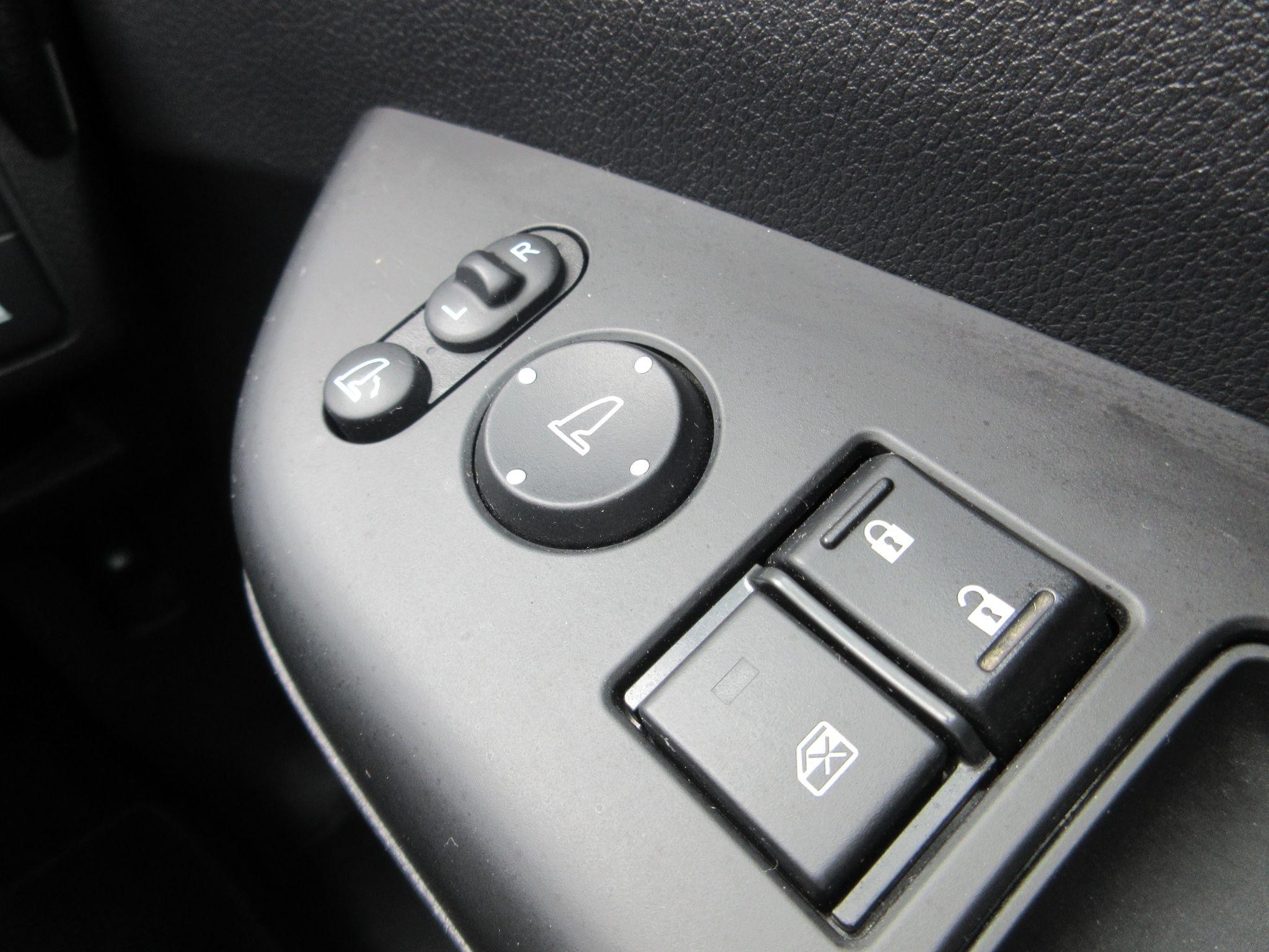 Honda CR-V Image 24