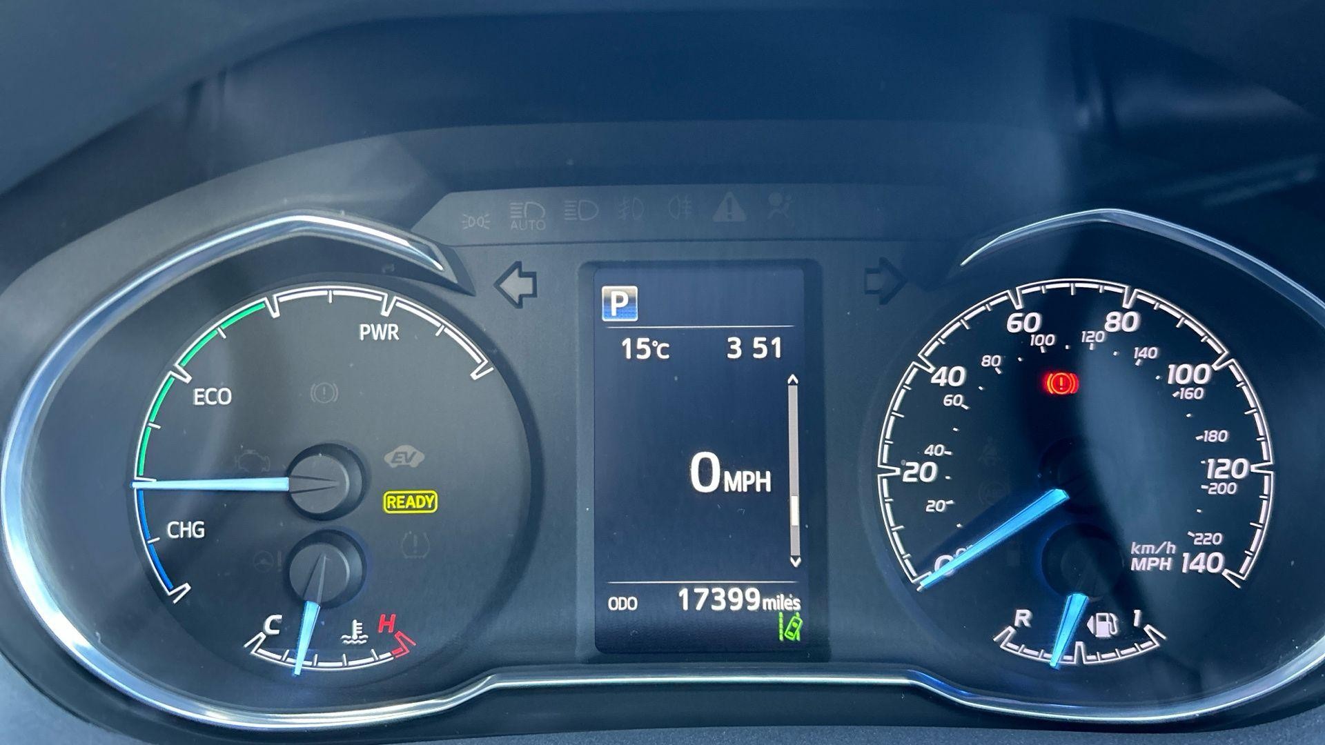 Toyota Yaris Image 15