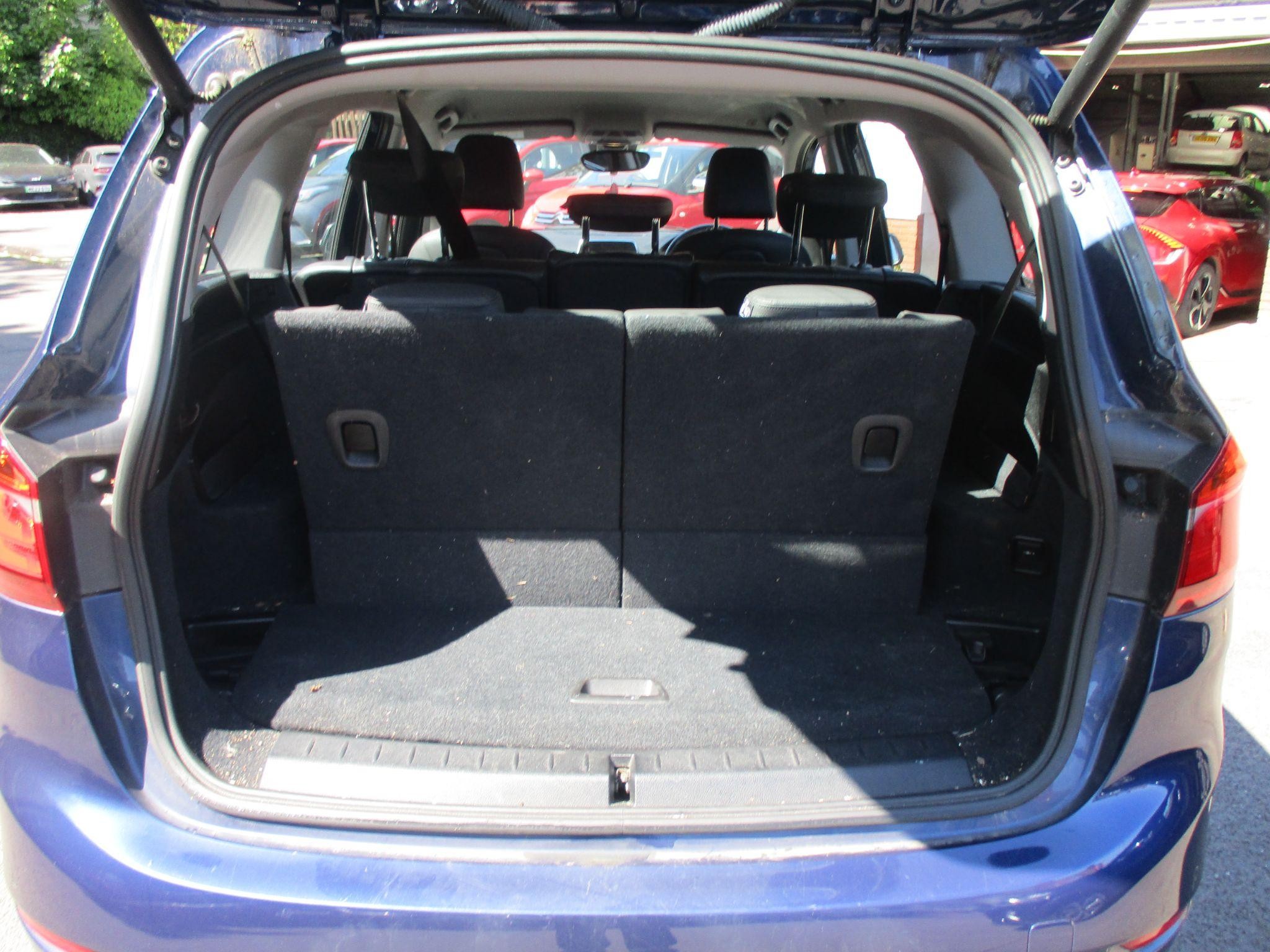 BMW 2 Series Gran Tourer Image 10