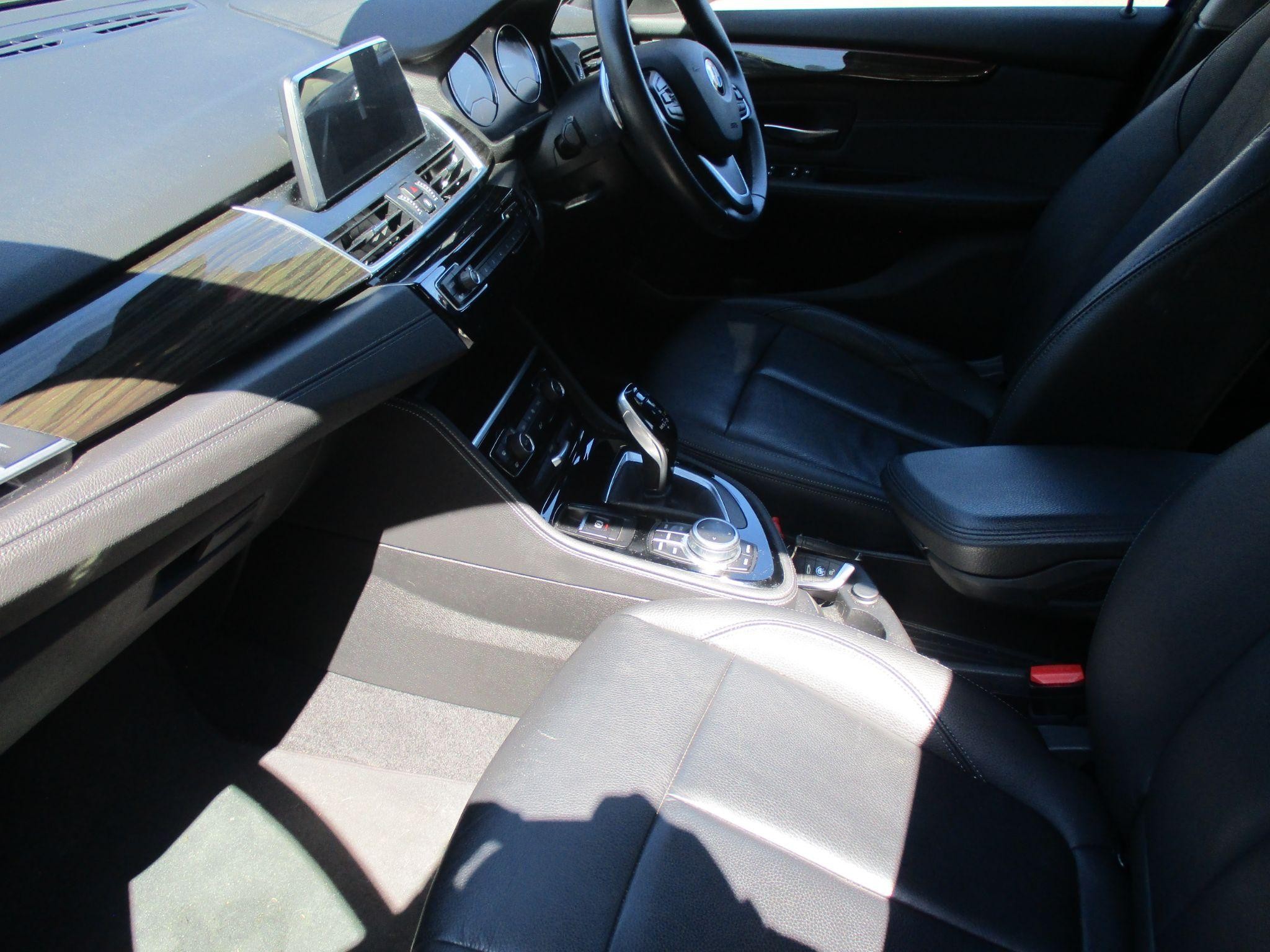 BMW 2 Series Gran Tourer Image 17