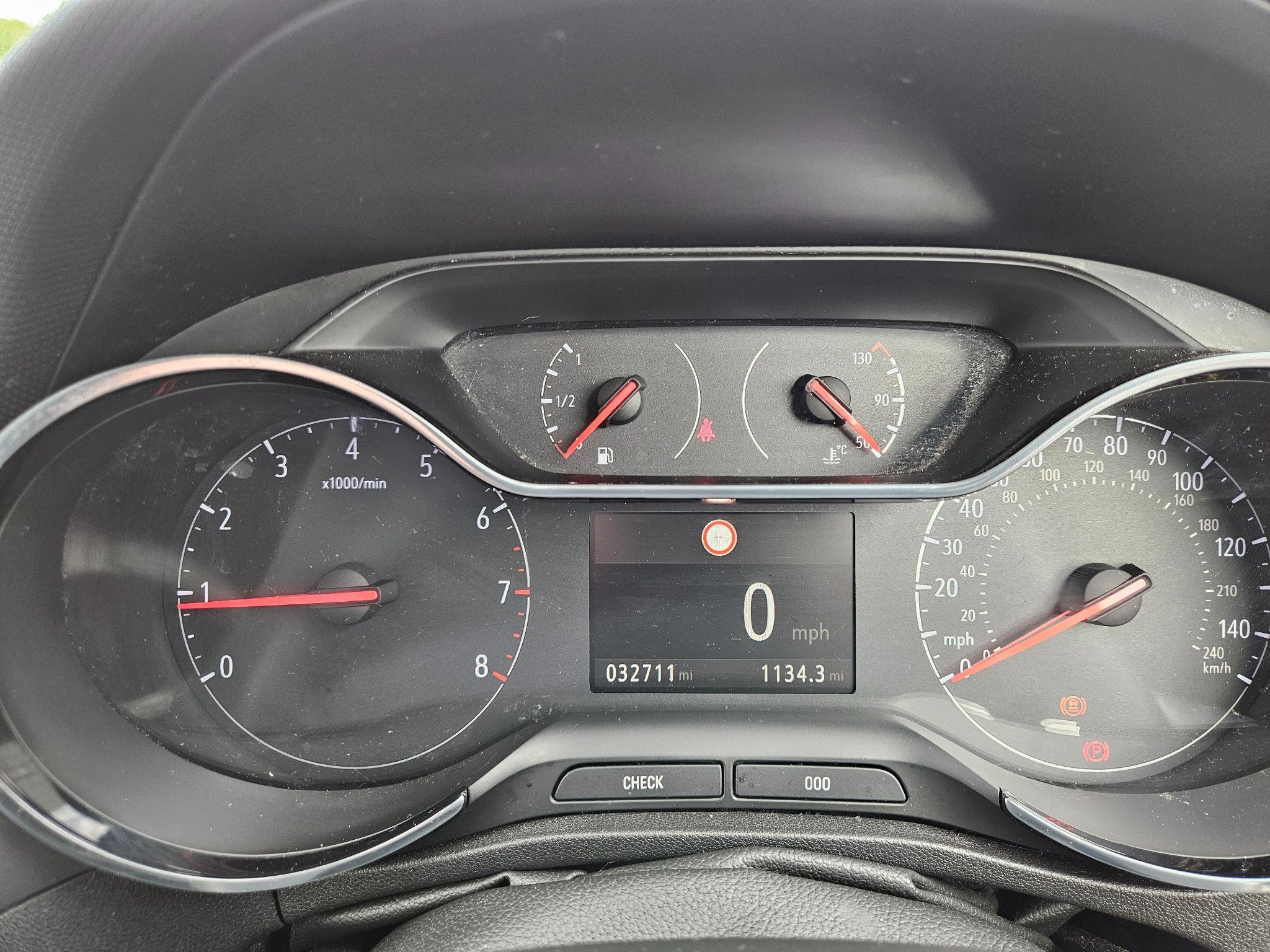 Vauxhall Crossland Image 14