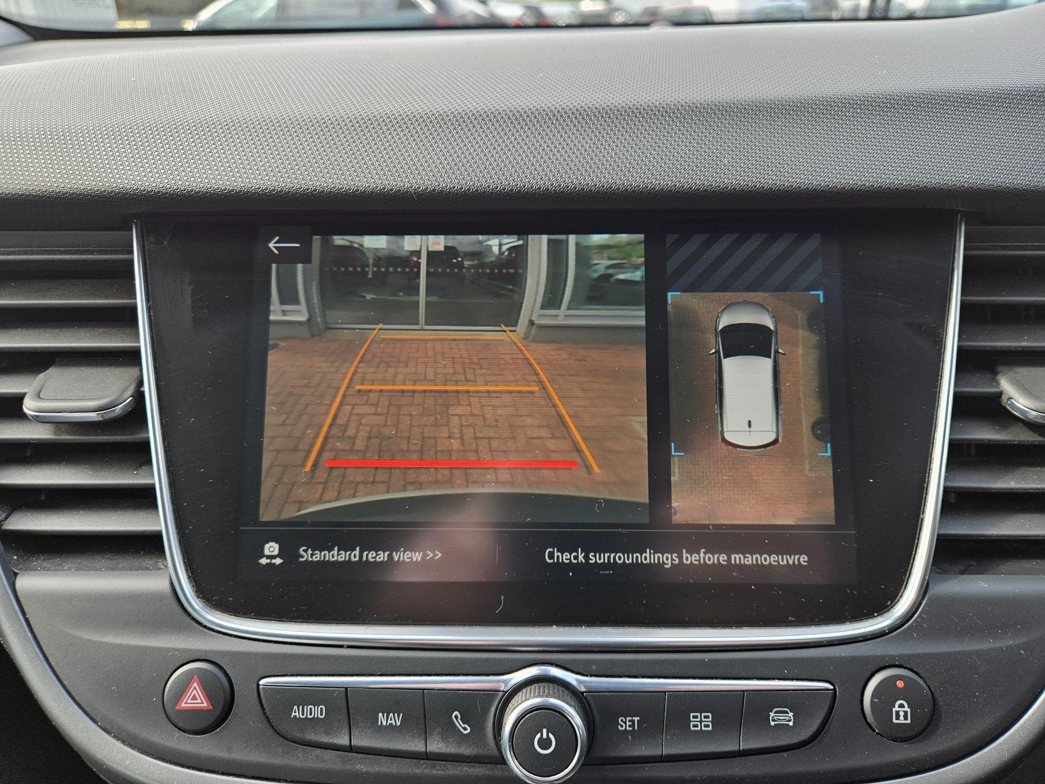 Vauxhall Crossland Image 16