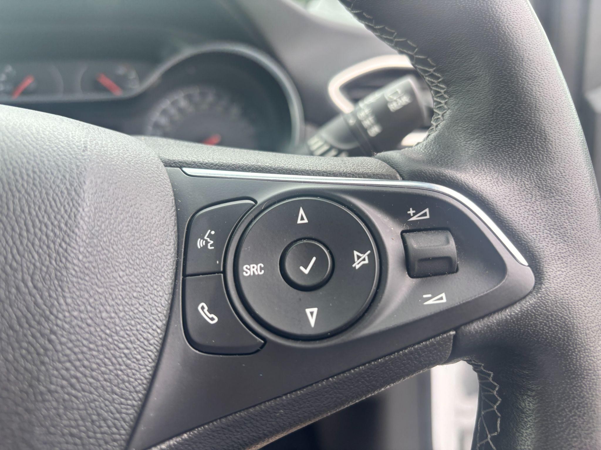 Vauxhall Crossland Image 13