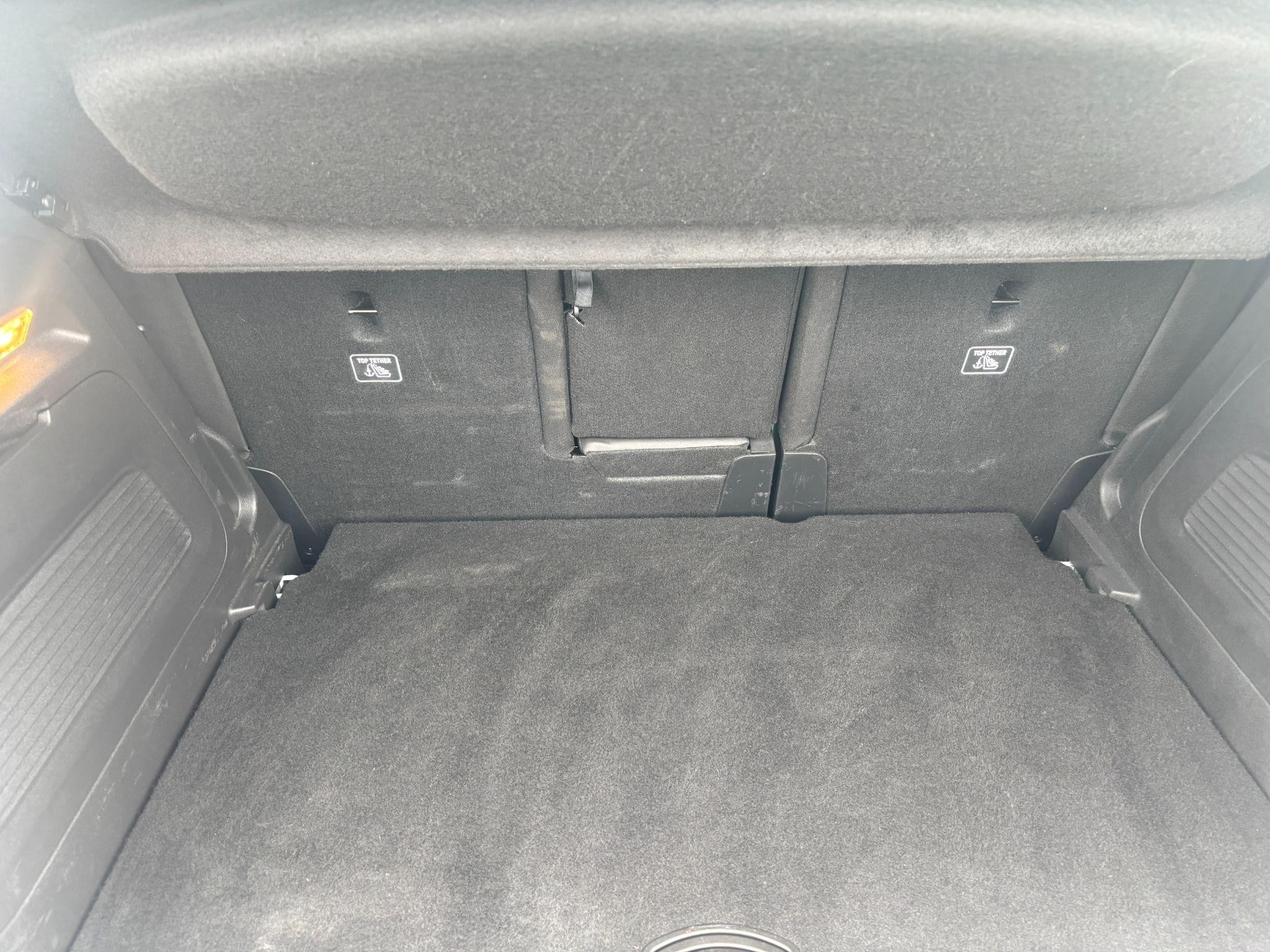 Vauxhall Crossland Image 24