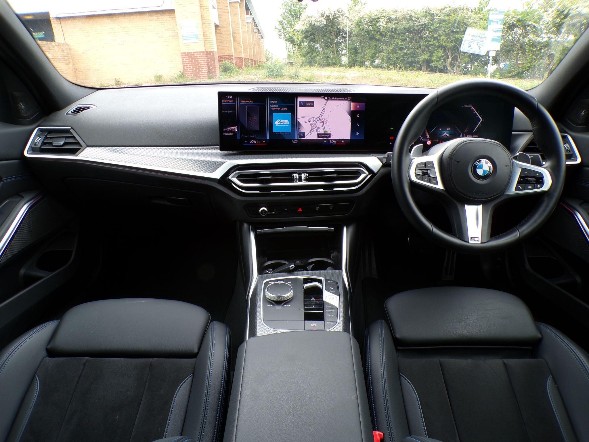 BMW 3 Series Image 15