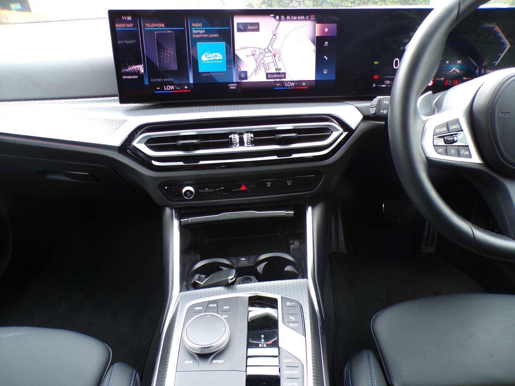 BMW 3 Series Image 17