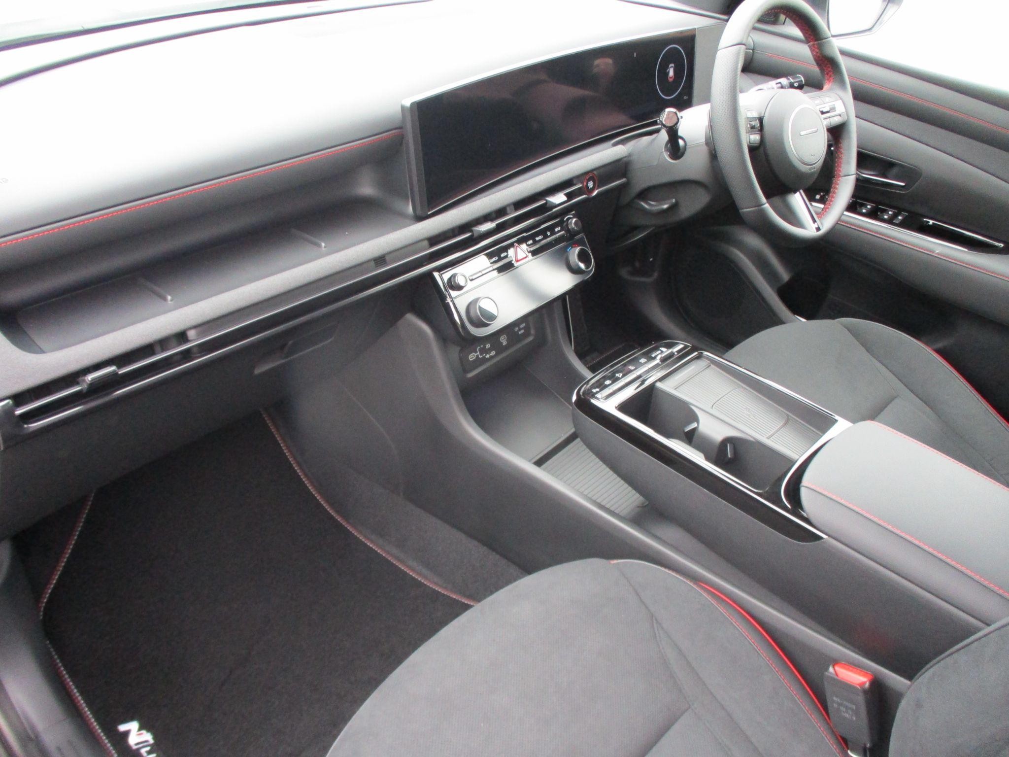 Hyundai TUCSON Image 15