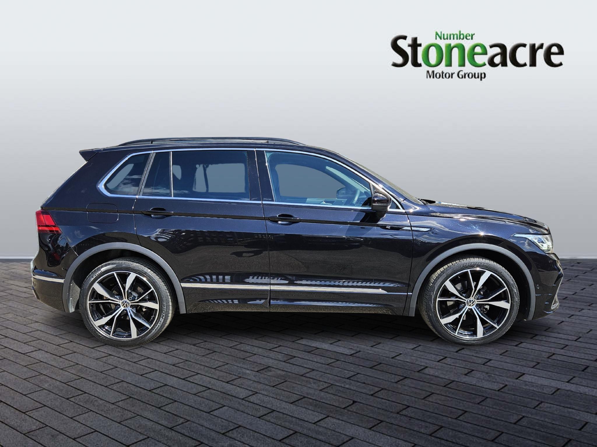 Volkswagen Tiguan Image 2