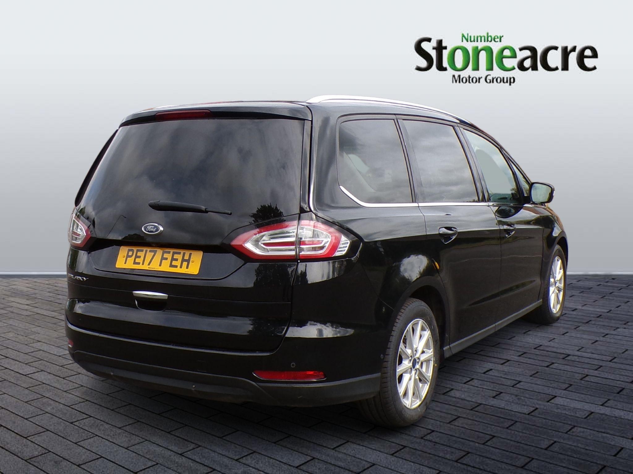 Ford Galaxy Image 3