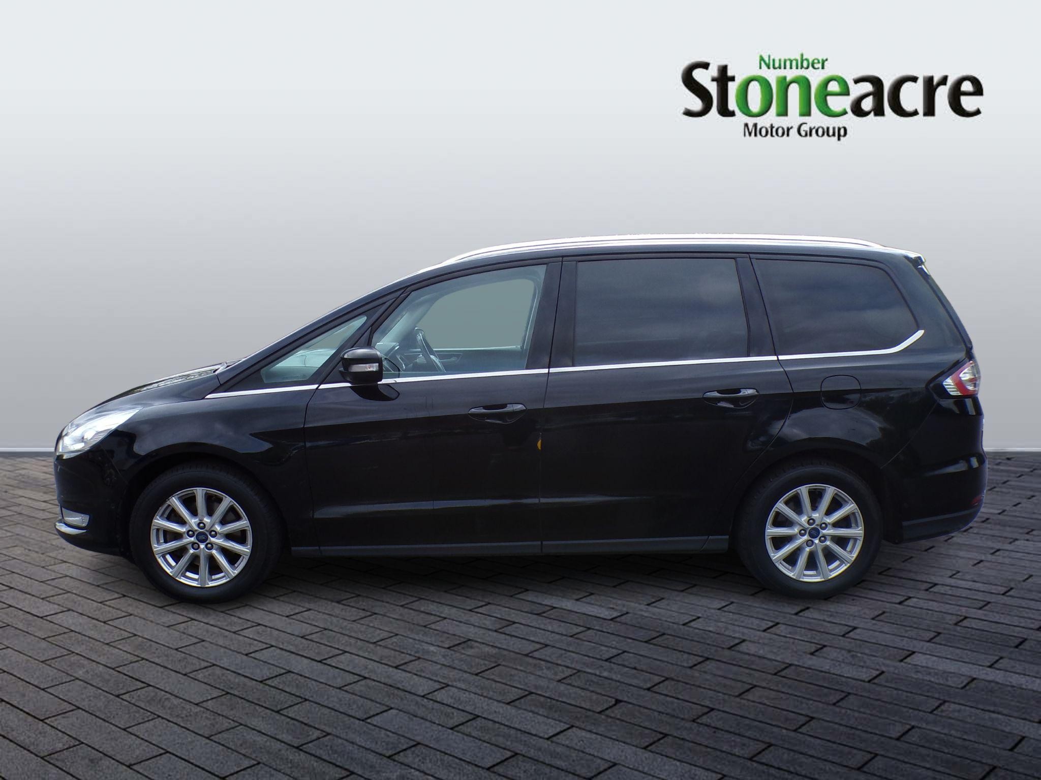 Ford Galaxy Image 7