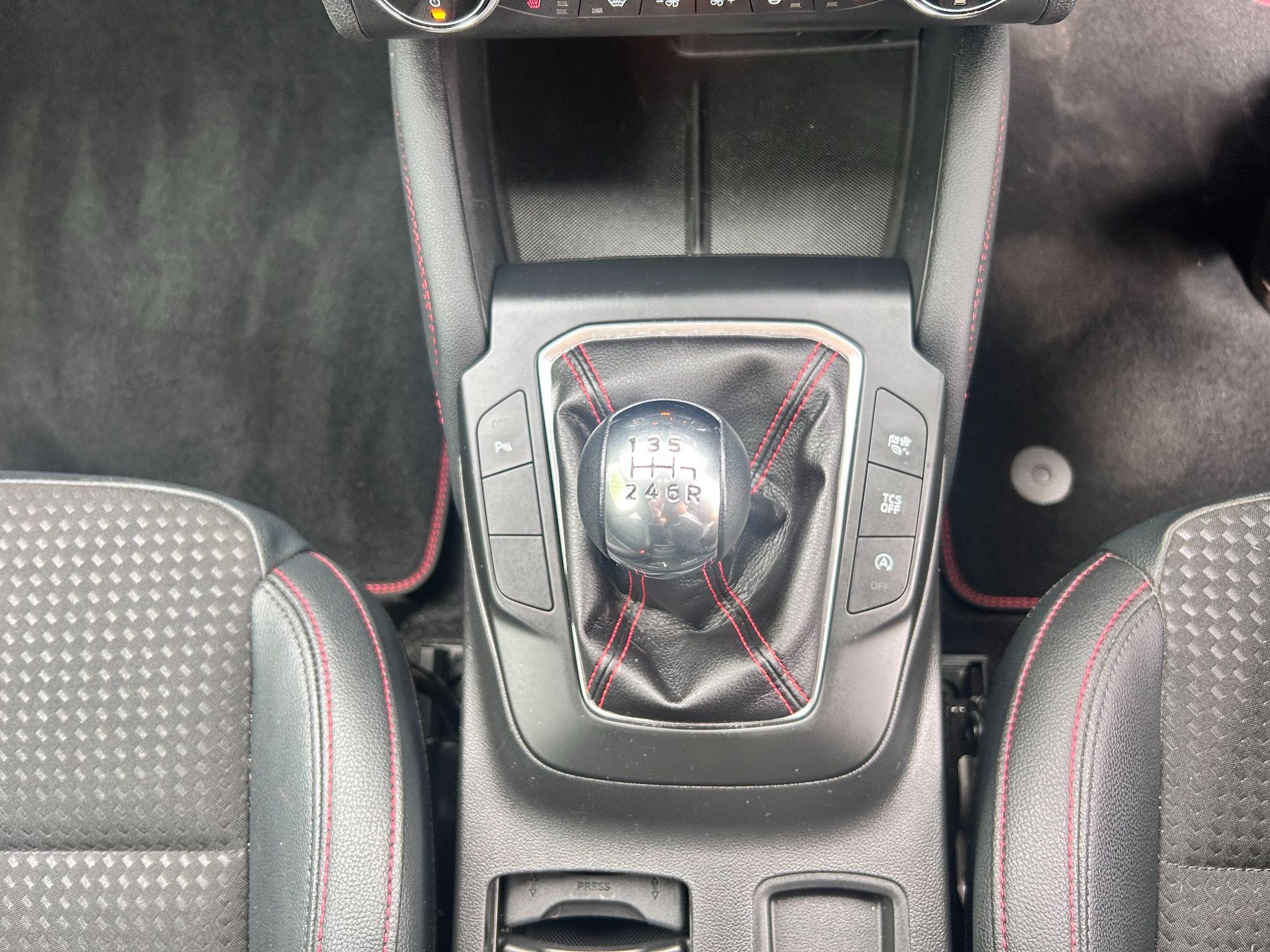 Ford Focus Image 17