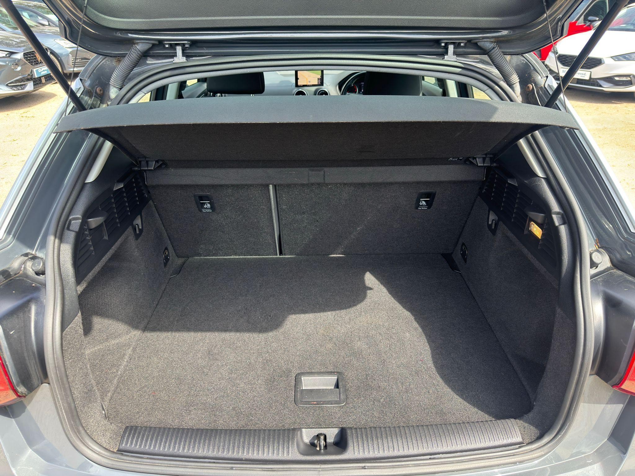 Audi Q2 Image 9