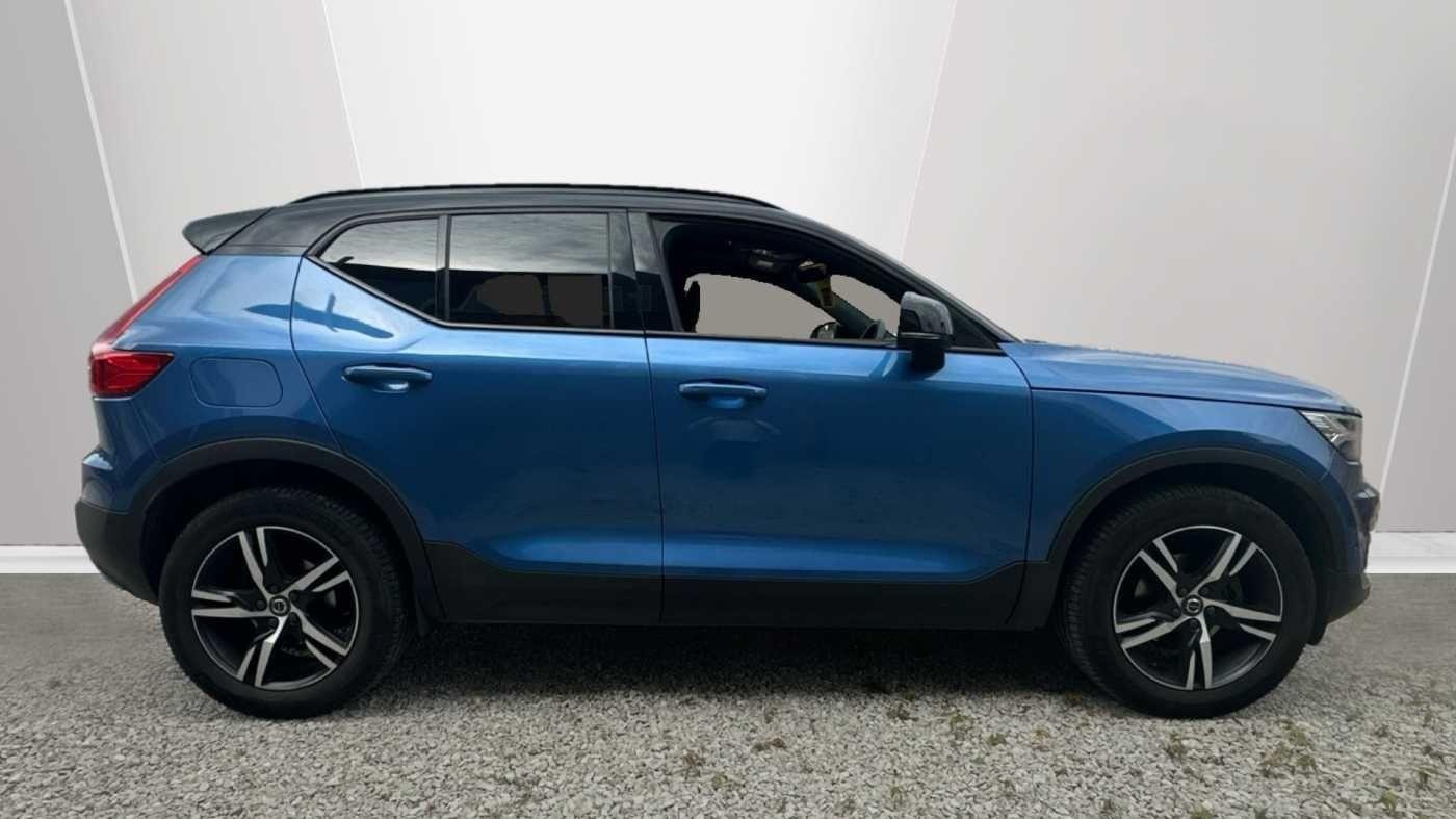 Volvo XC40 Image 3