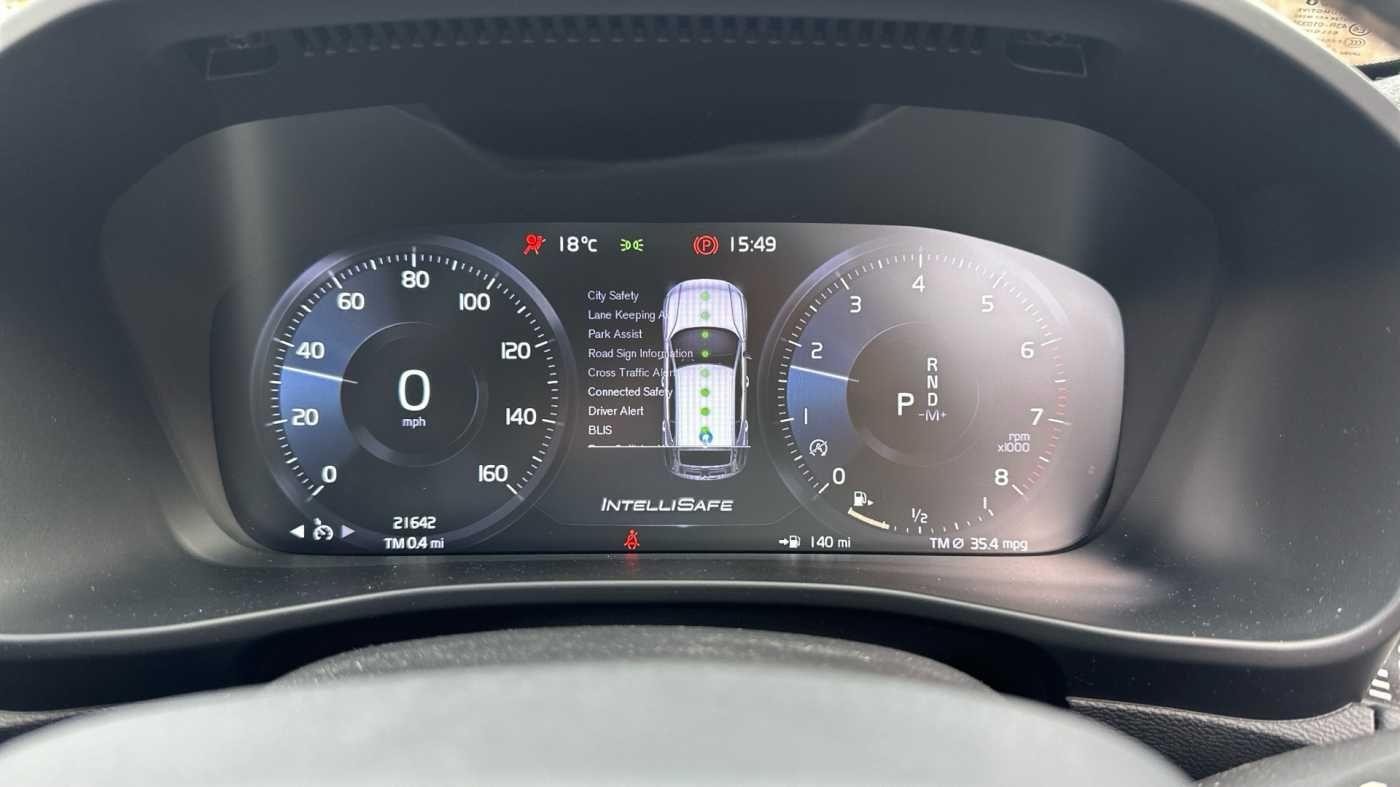 Volvo XC40 Image 11