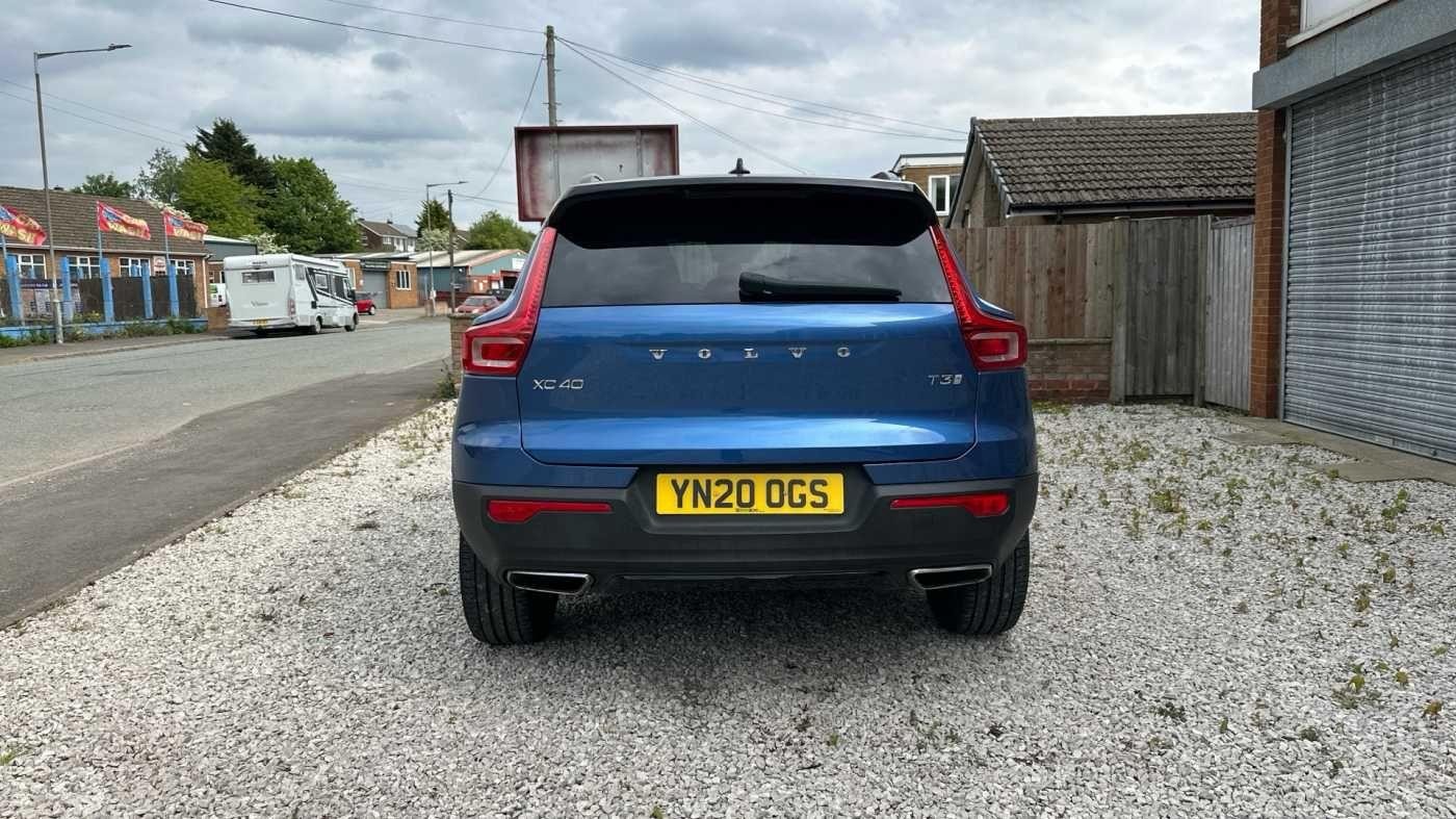 Volvo XC40 Image 13