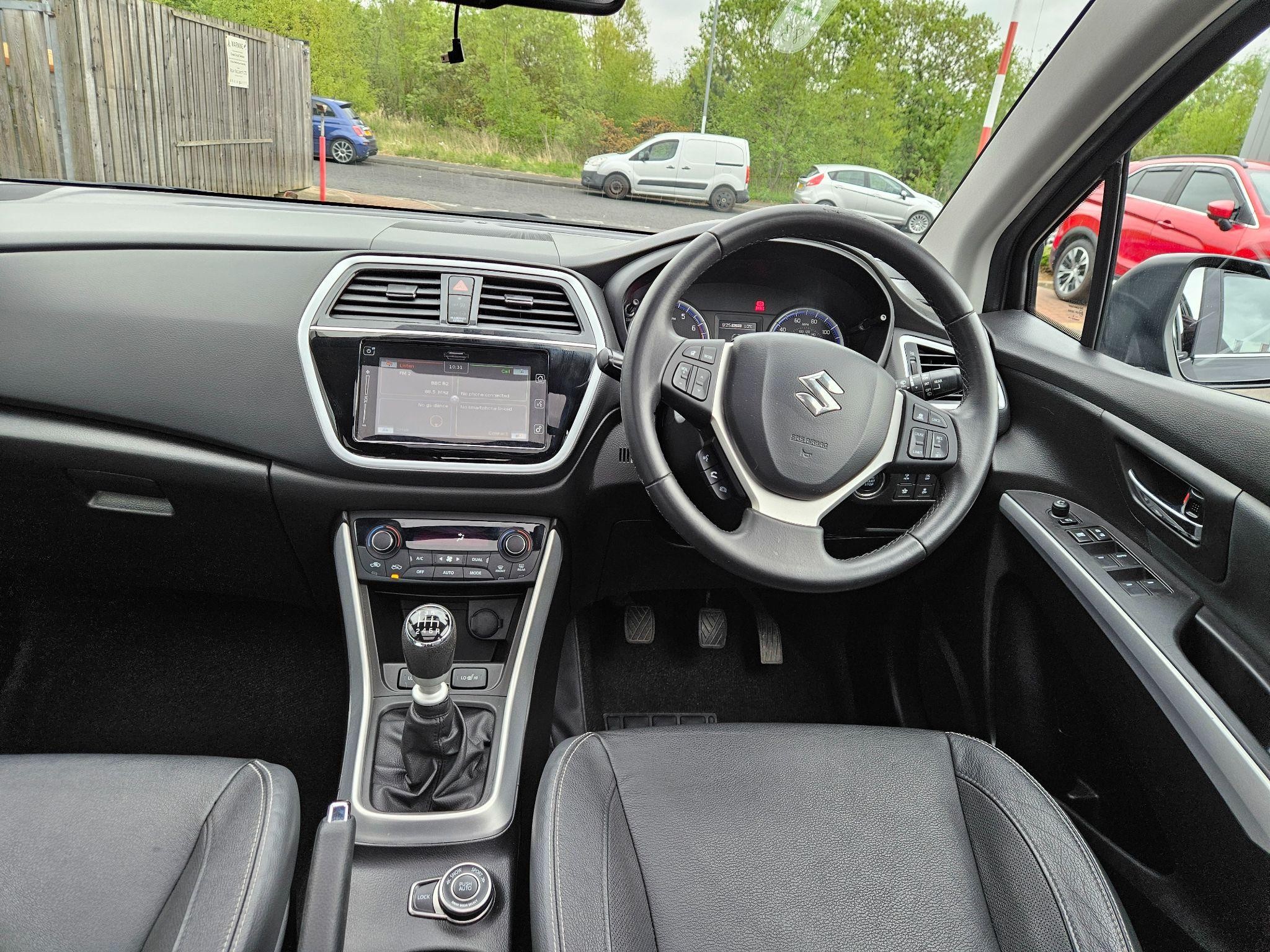 Suzuki SX4 S-Cross Image 12