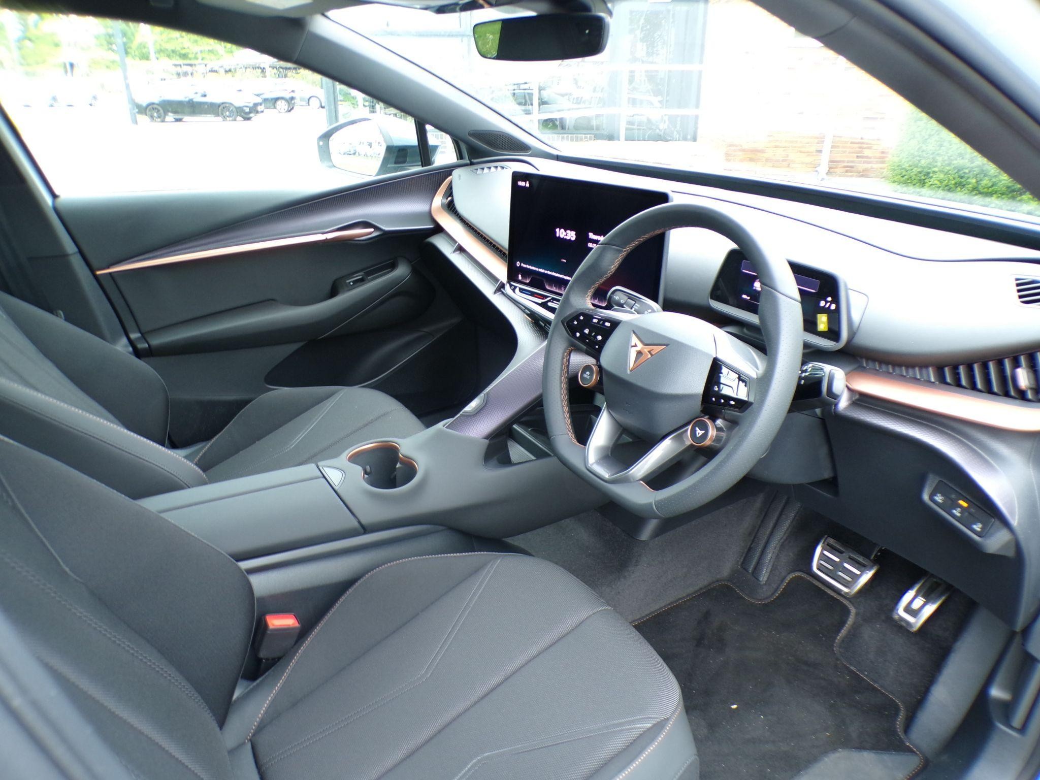 CUPRA Tavascan Image 11