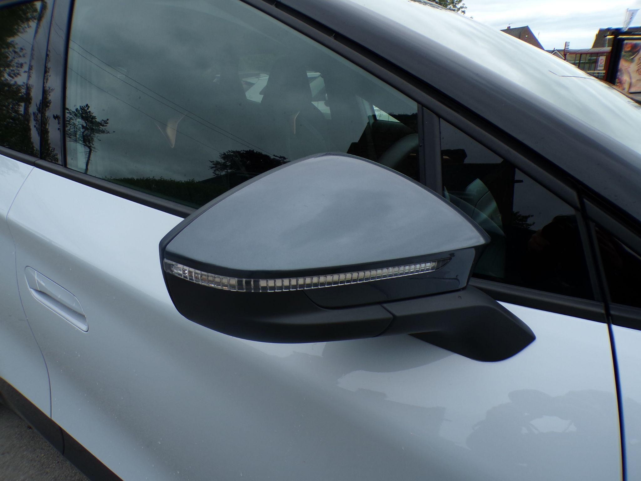 CUPRA Tavascan Image 30
