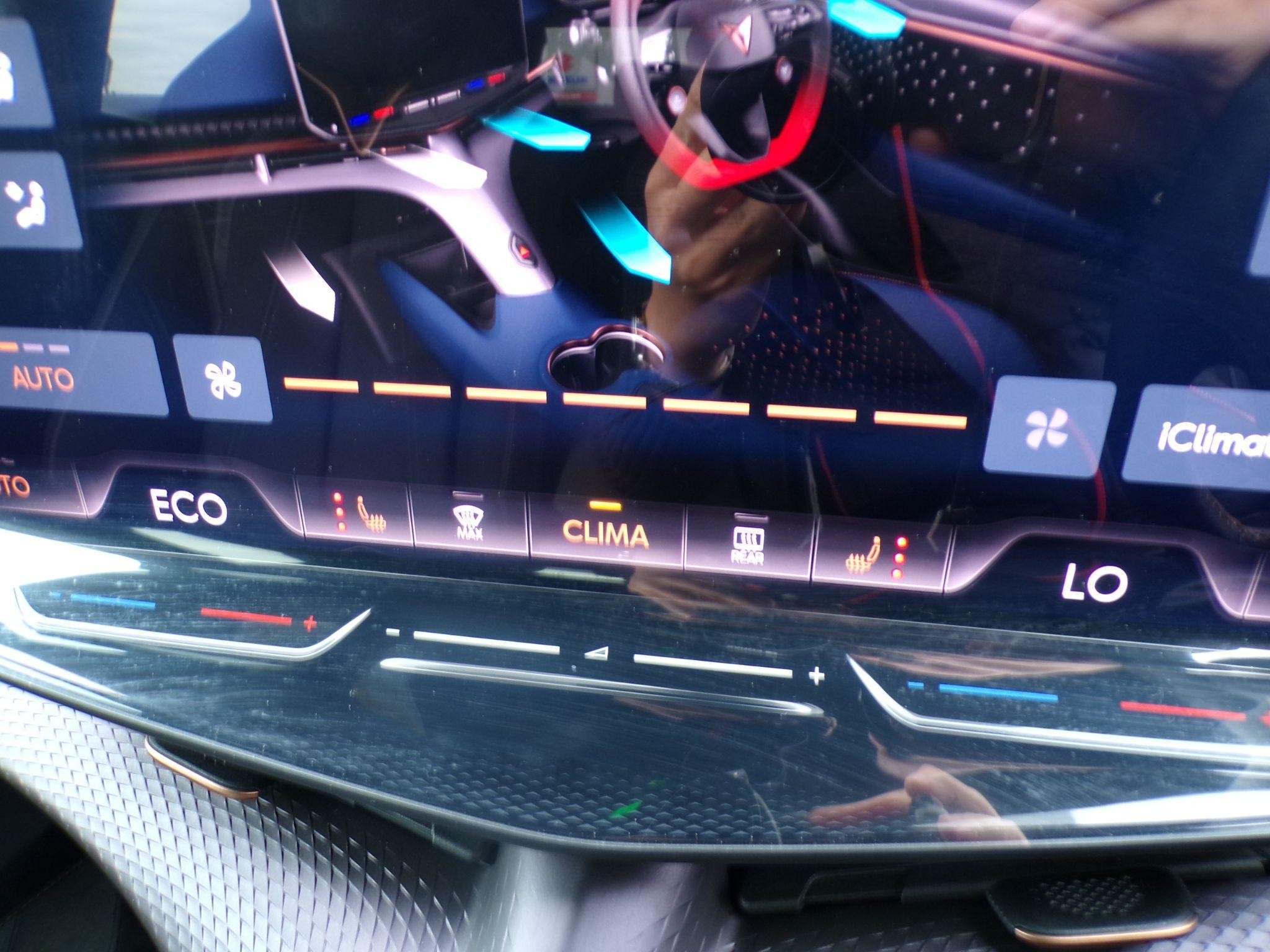 CUPRA Tavascan Image 37