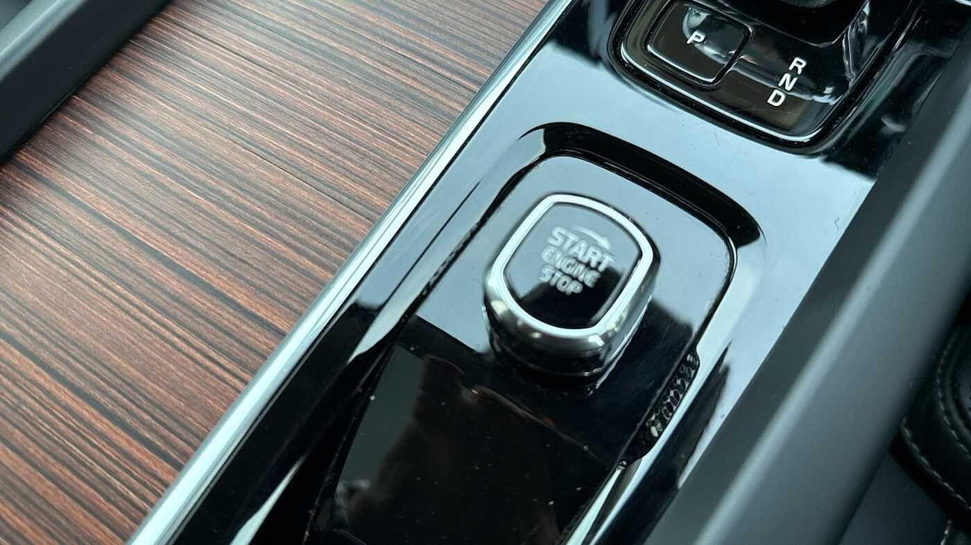 Volvo XC60 Image 24