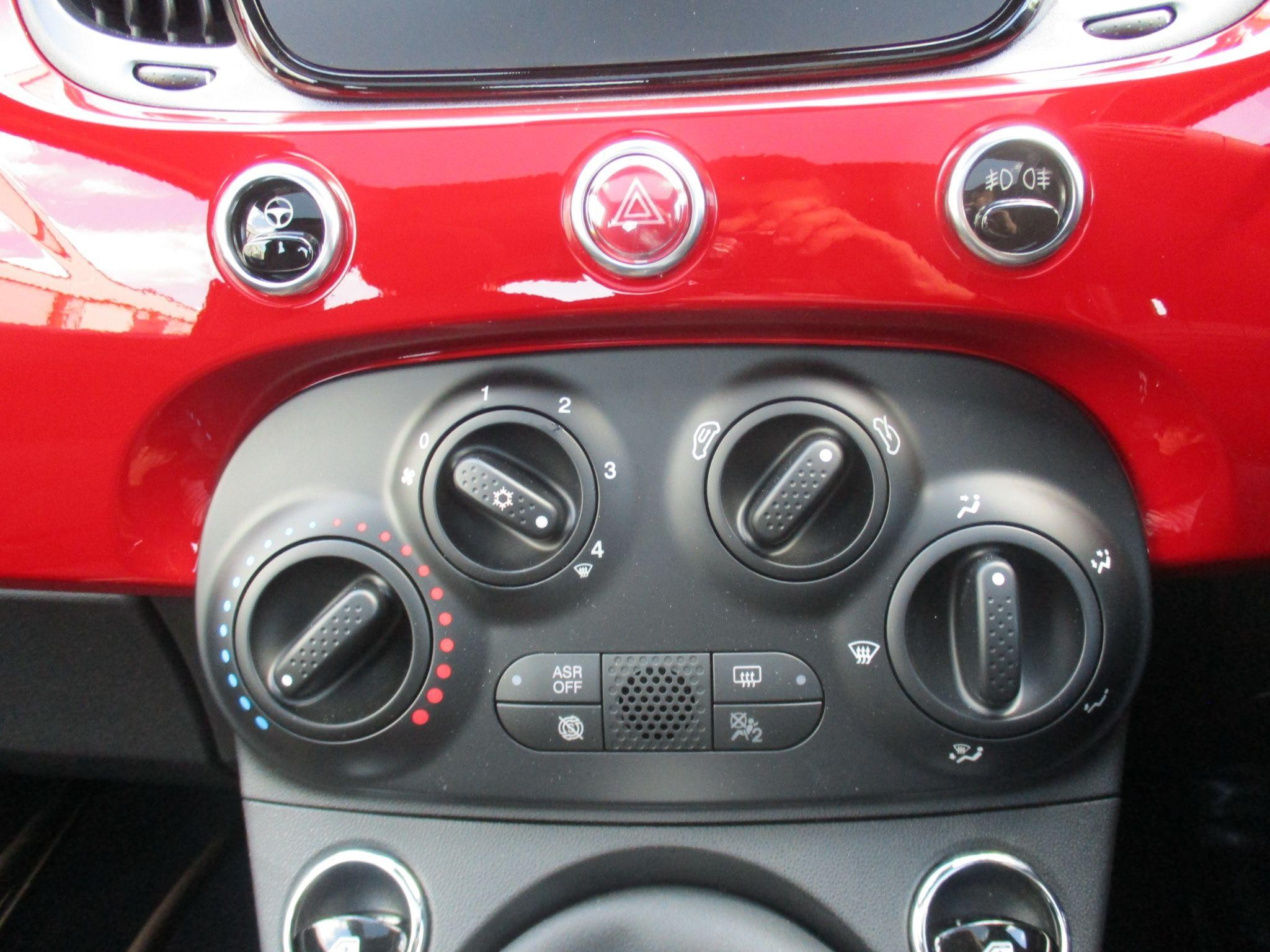 Fiat 500 Image 19