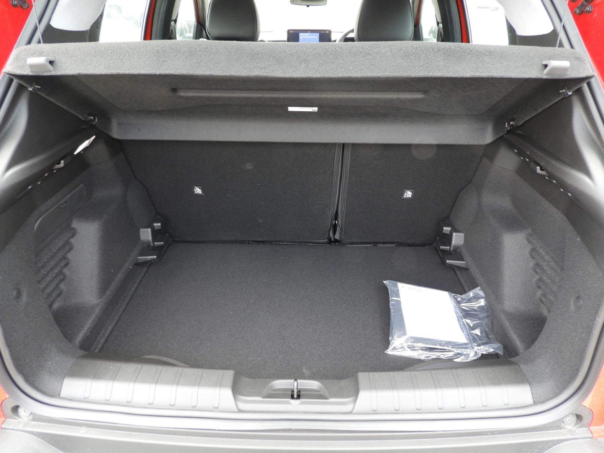 Jeep Avenger Image 12