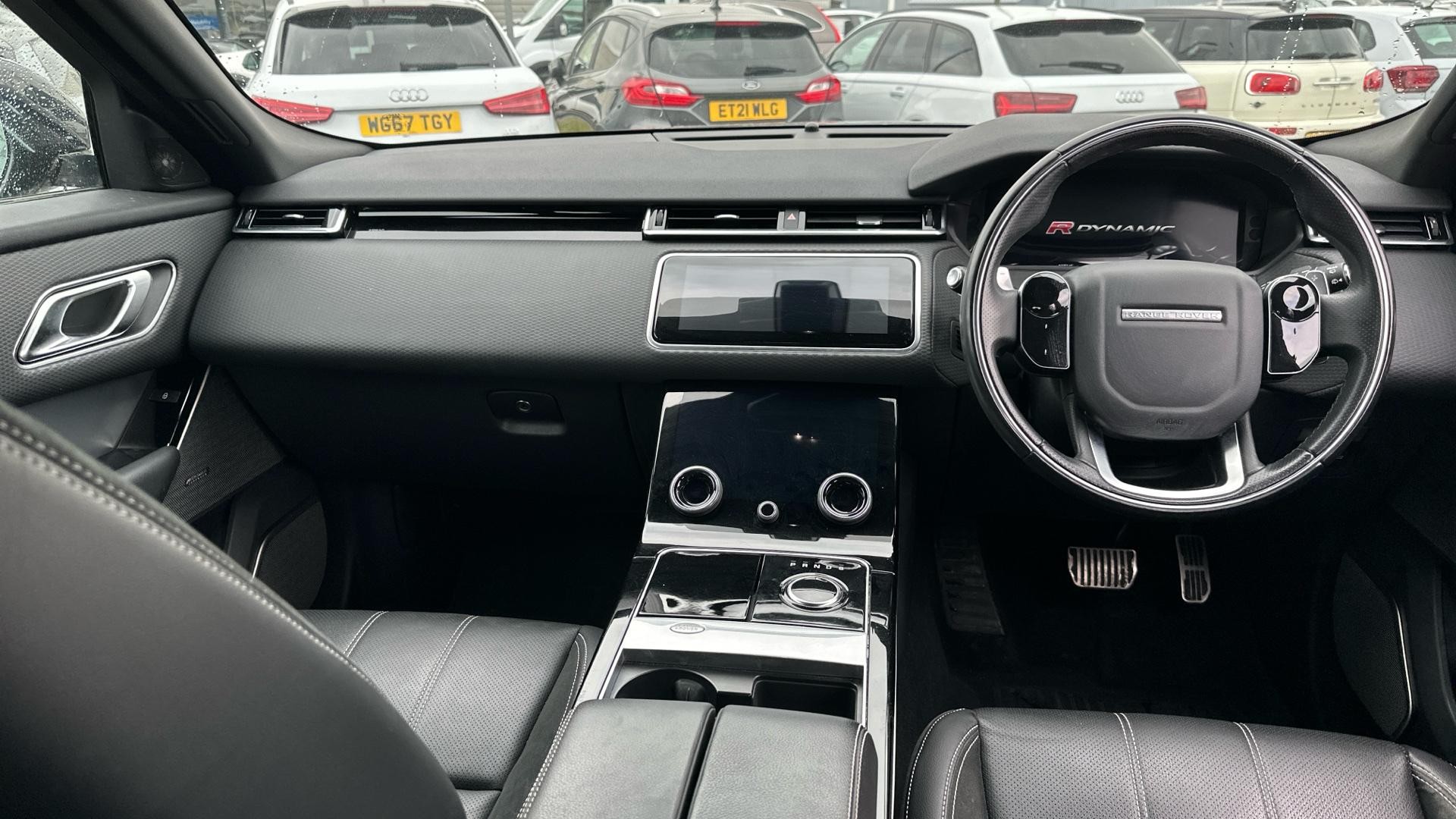 Land Rover Range Rover Velar Image 5