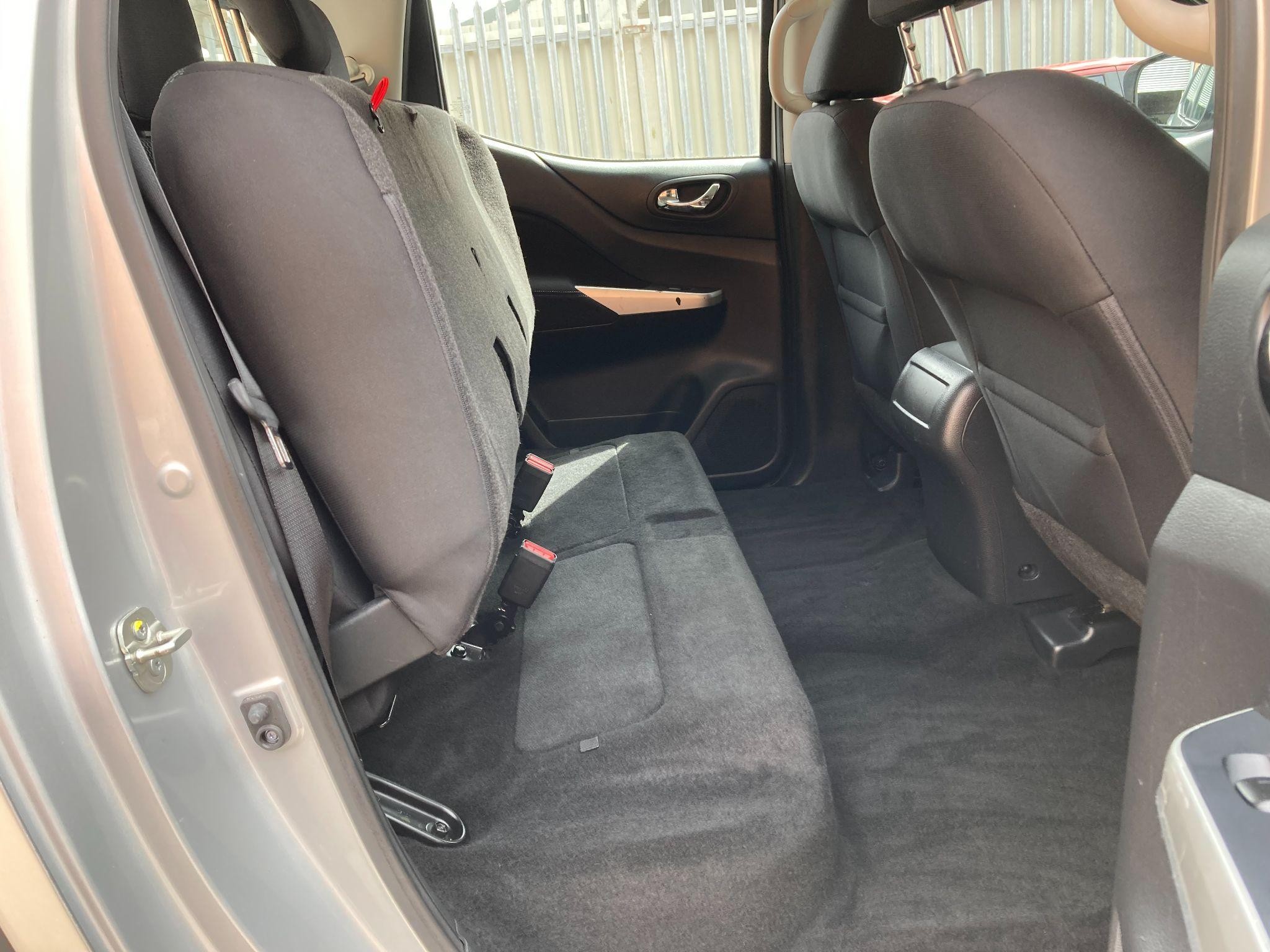 Nissan Navara Image 32