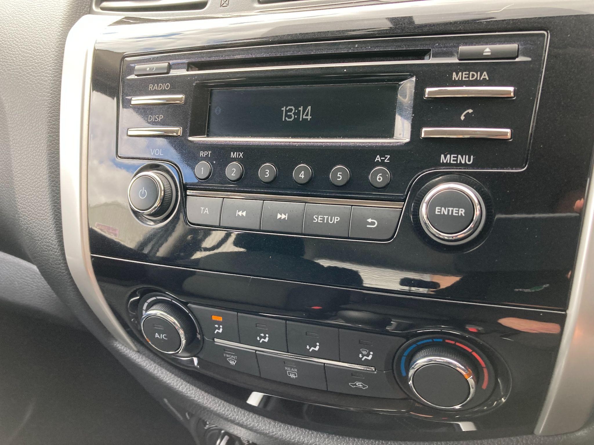 Nissan Navara Image 50