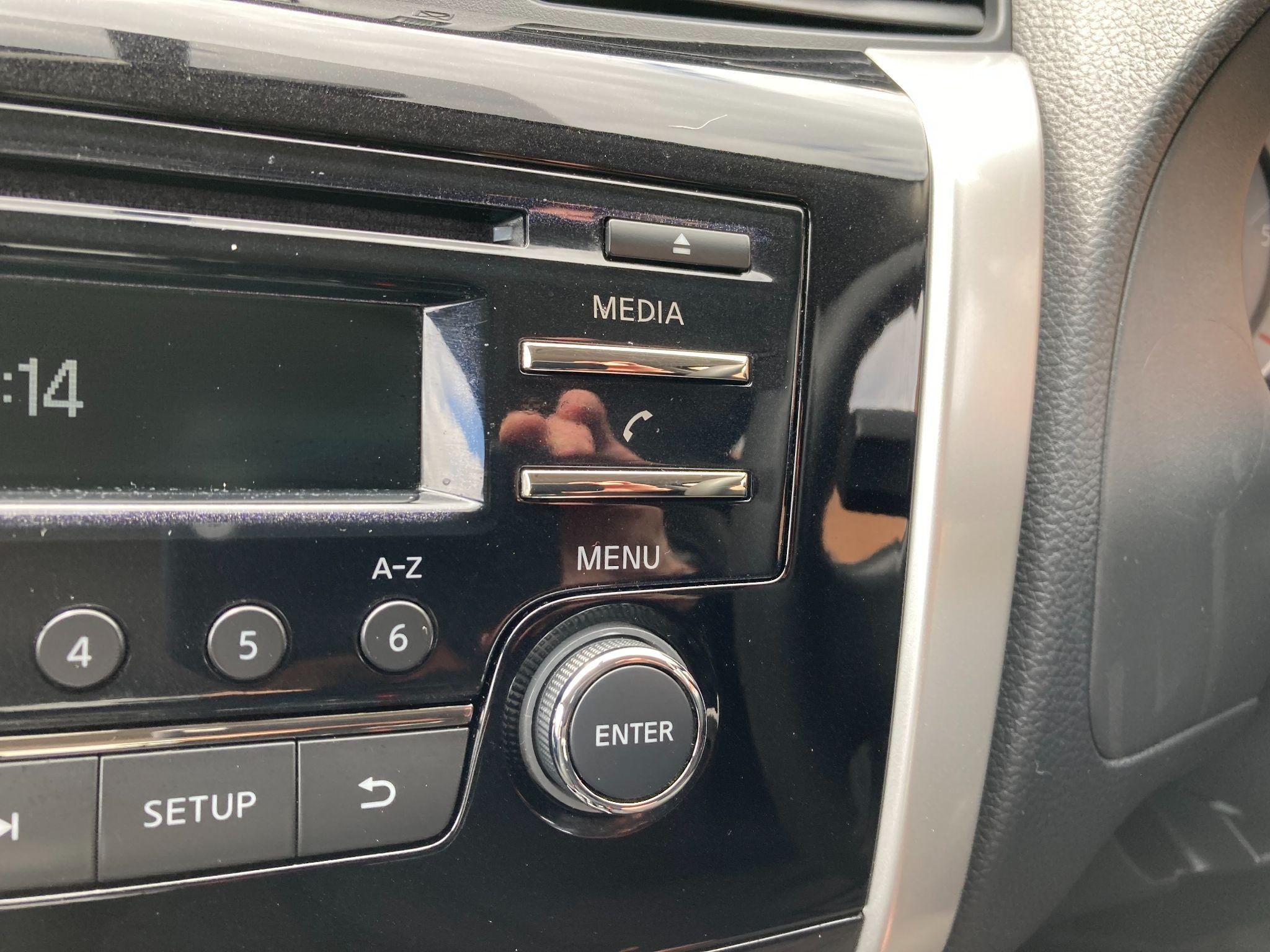 Nissan Navara Image 52