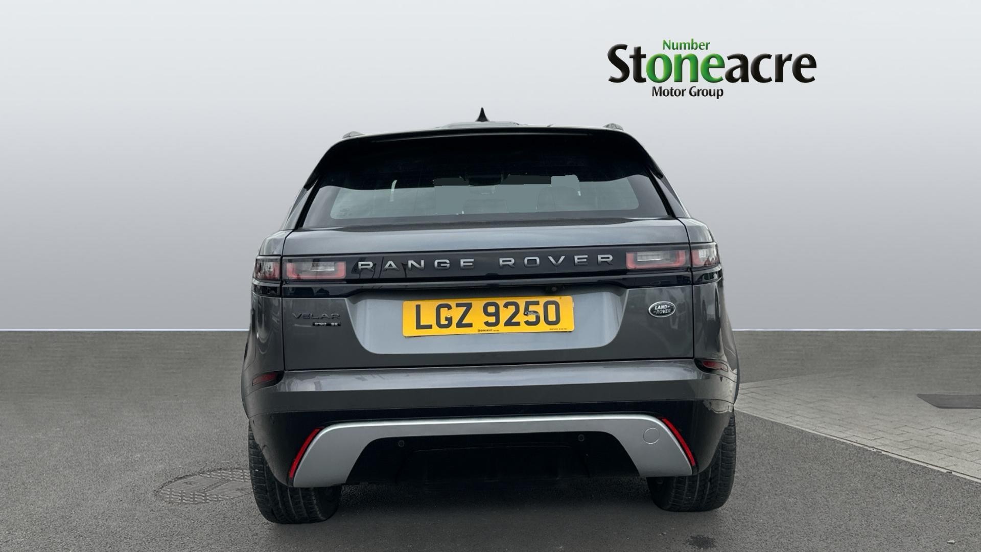 Land Rover Range Rover Velar Image 7