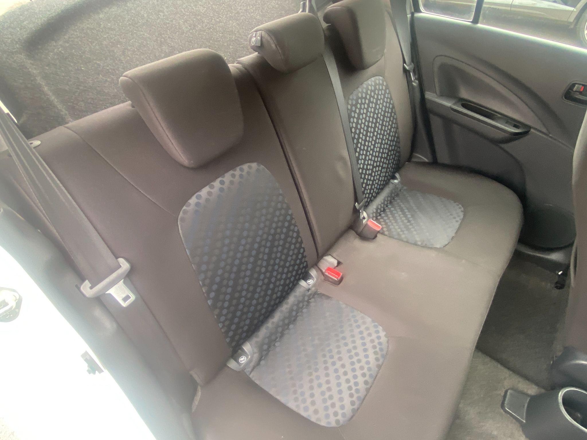 Suzuki Celerio Image 17