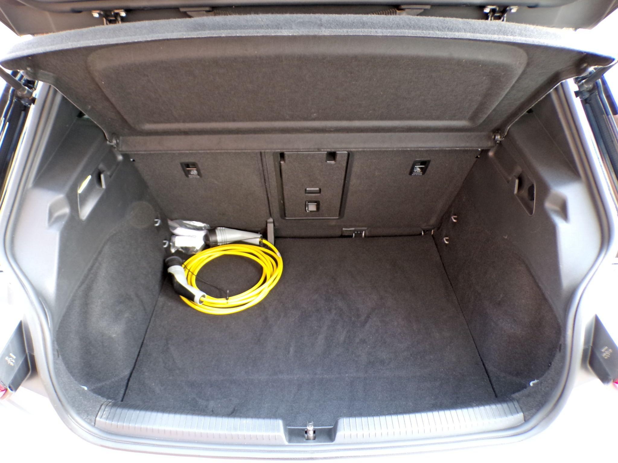 Volkswagen ID.3 Image 10