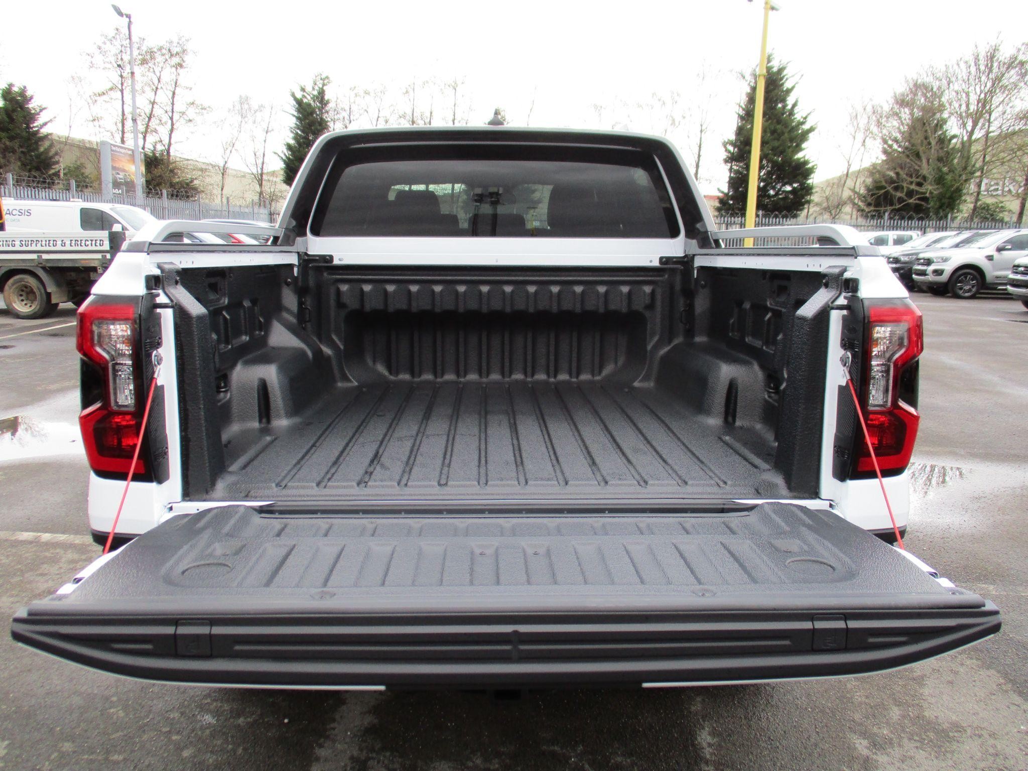 Ford Ranger Image 11