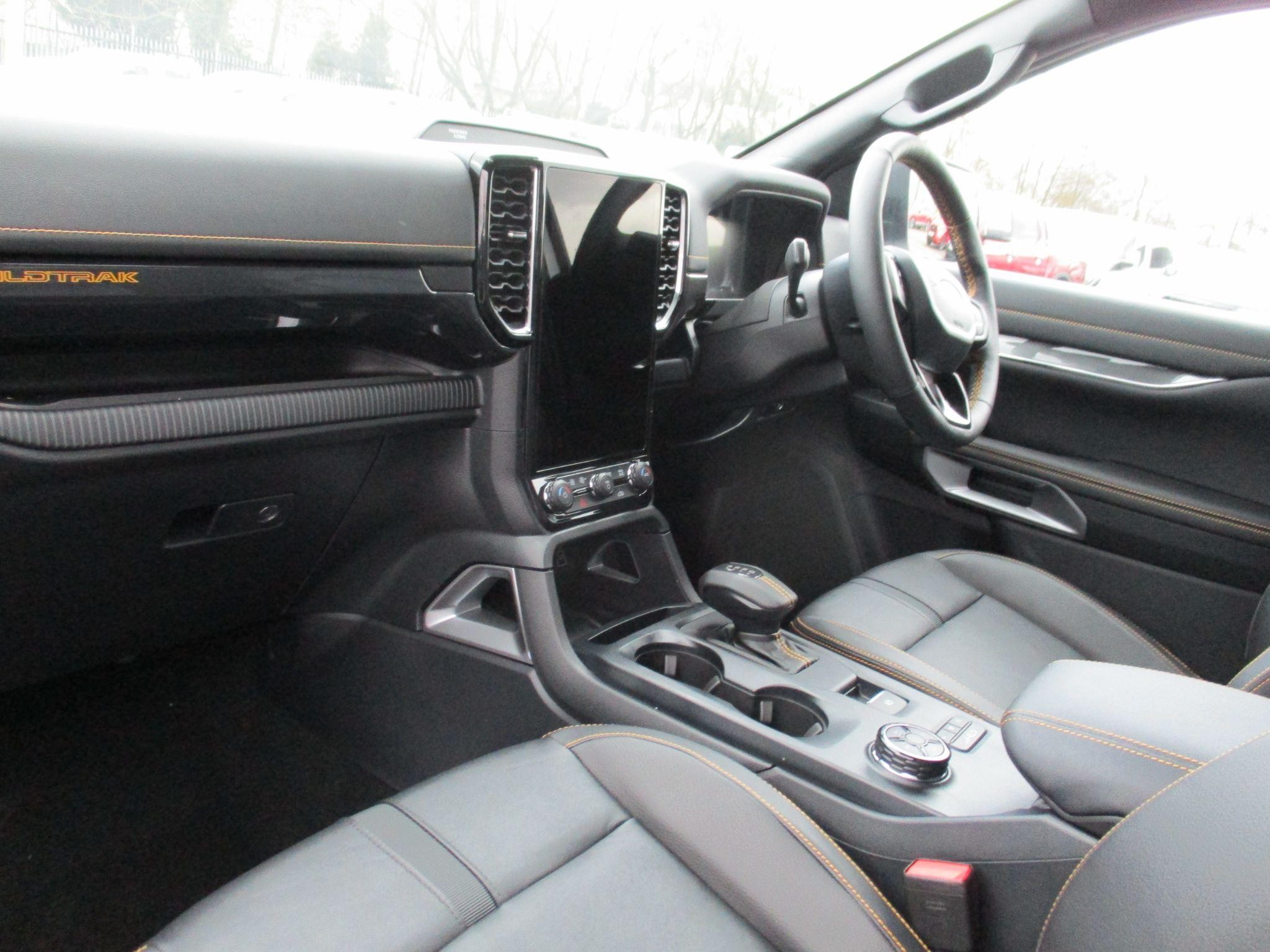 Ford Ranger Image 15