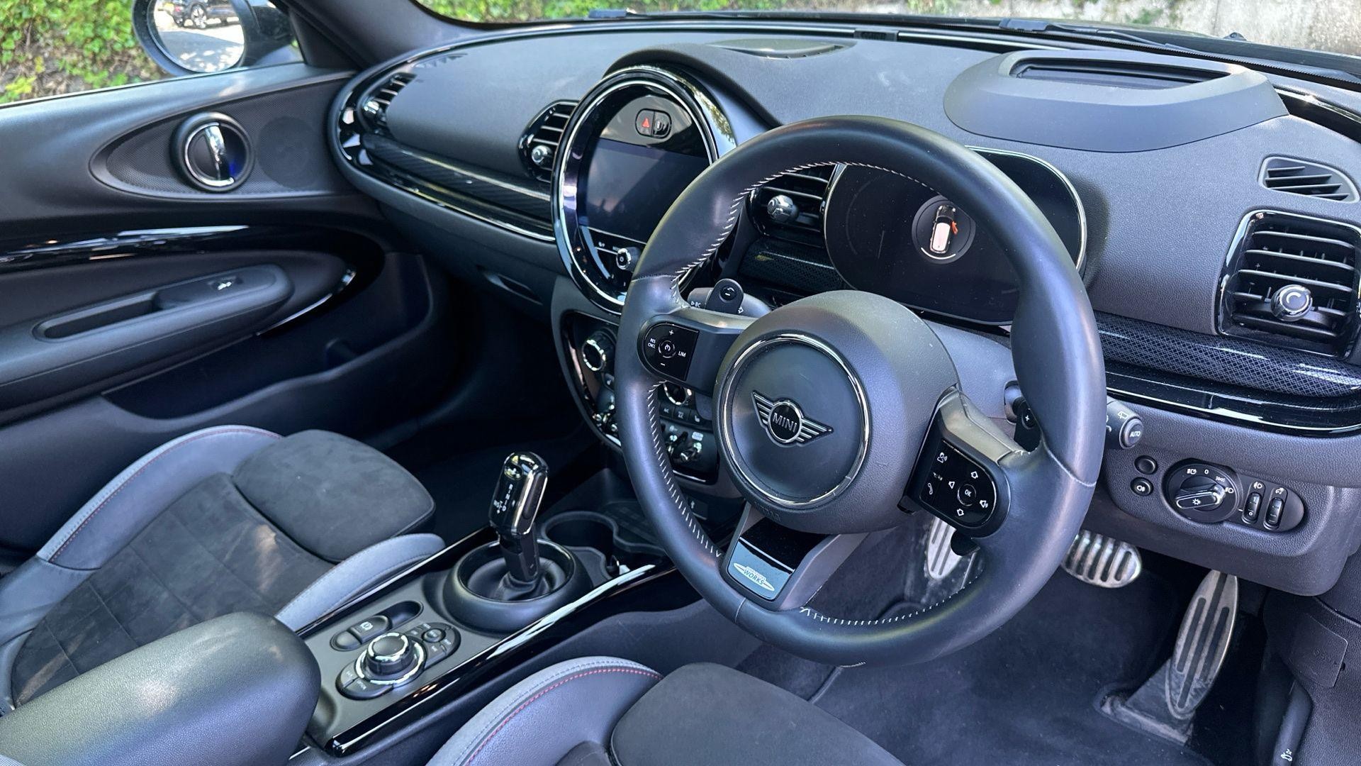 MINI Clubman Image 40