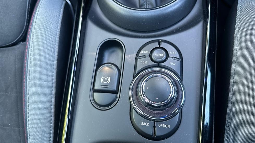 MINI Clubman Image 19
